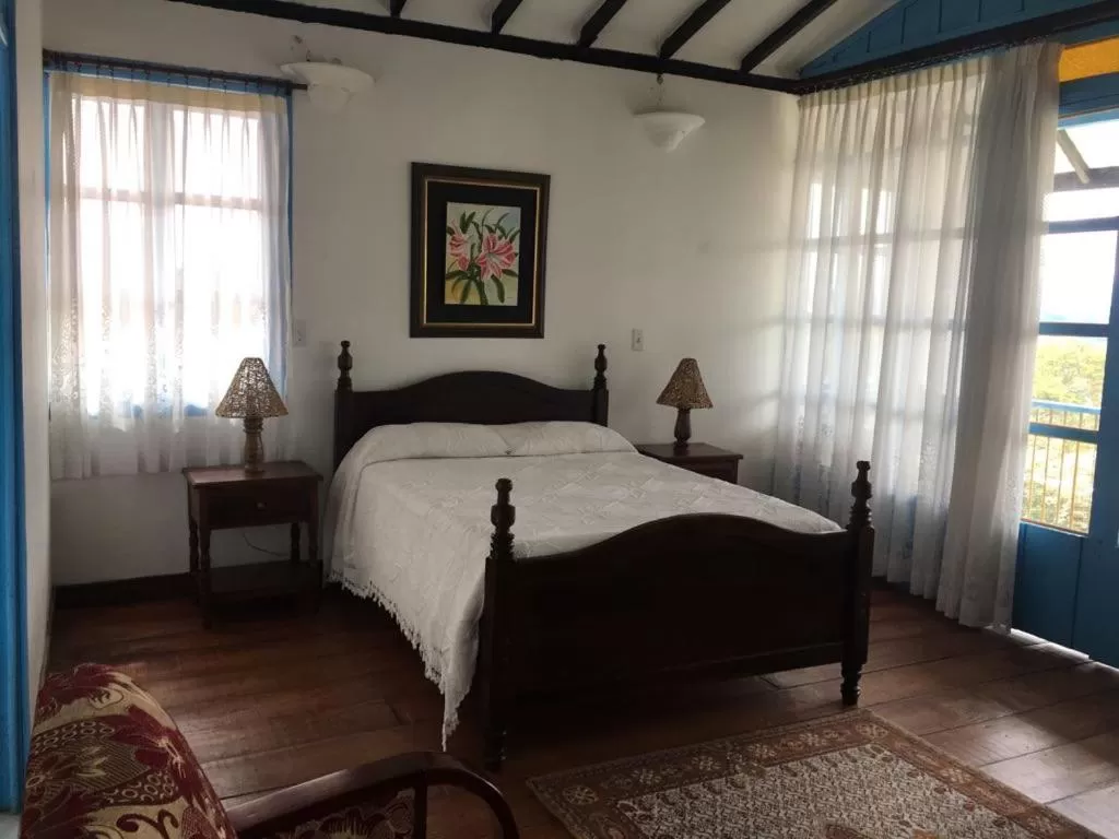 Photo of the whole room, Bed in Casa Hotel El Compadre