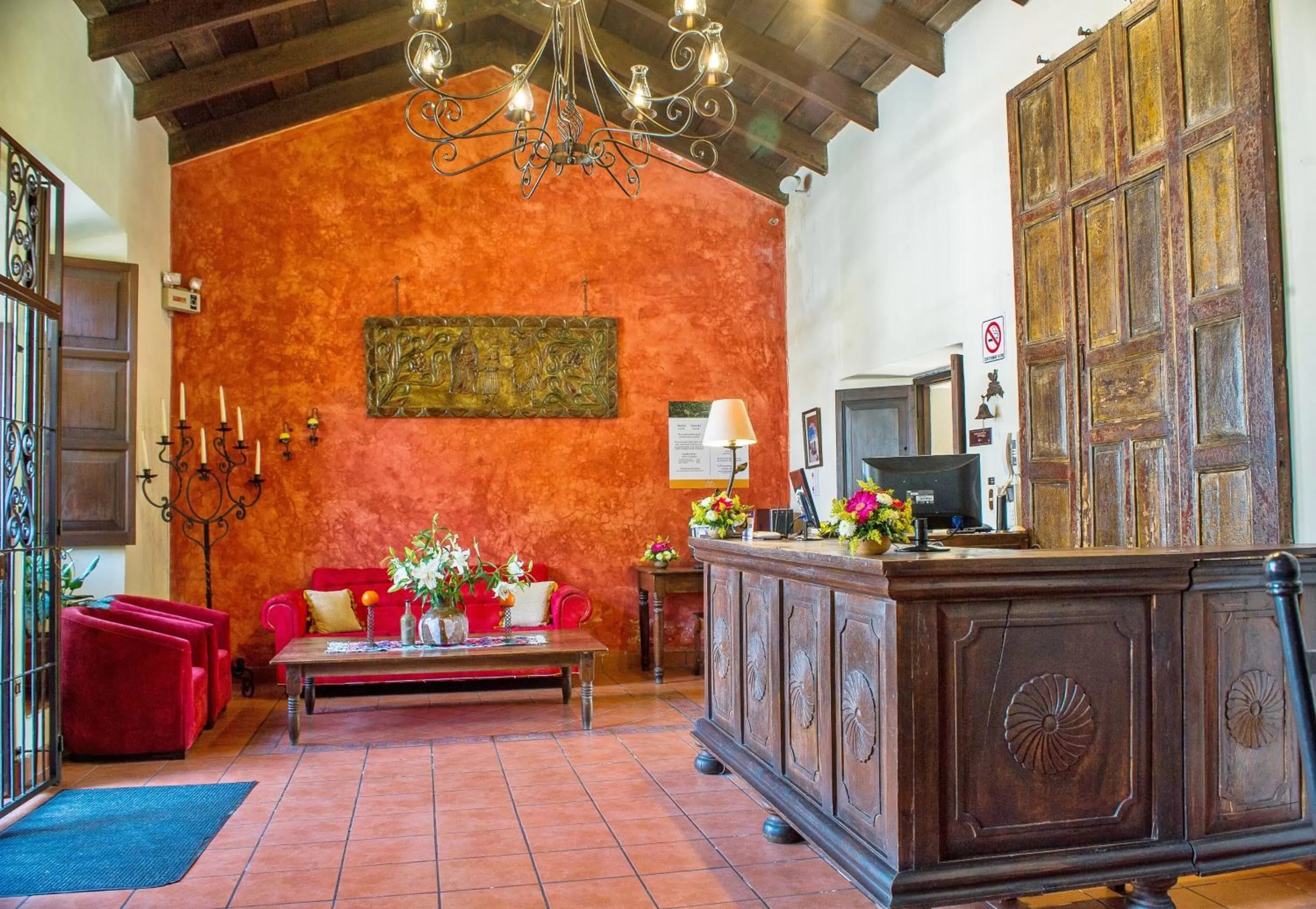 Lobby or reception in Hotel Meson del Valle by AHS