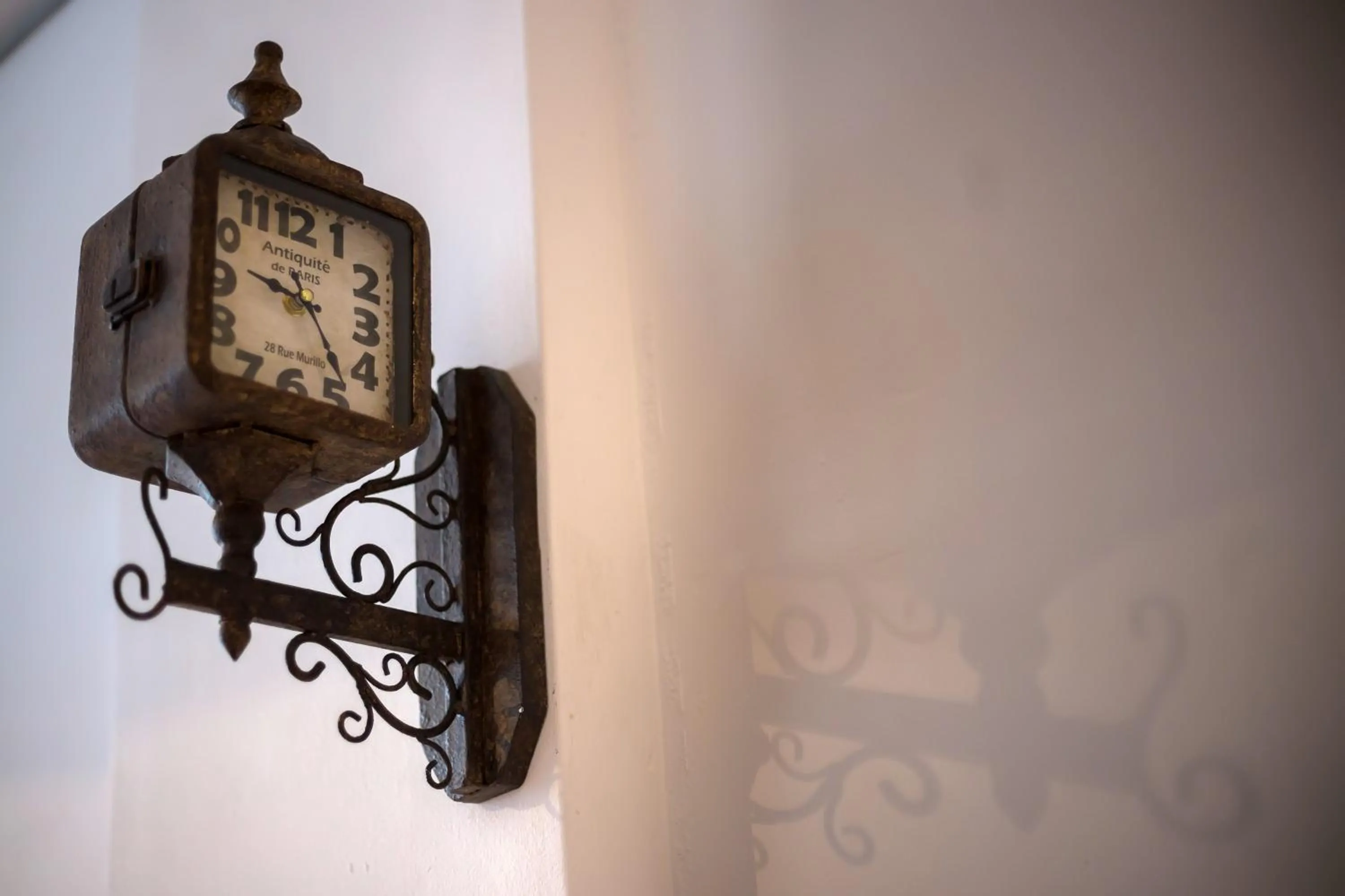 Decorative detail in You Worth Inn