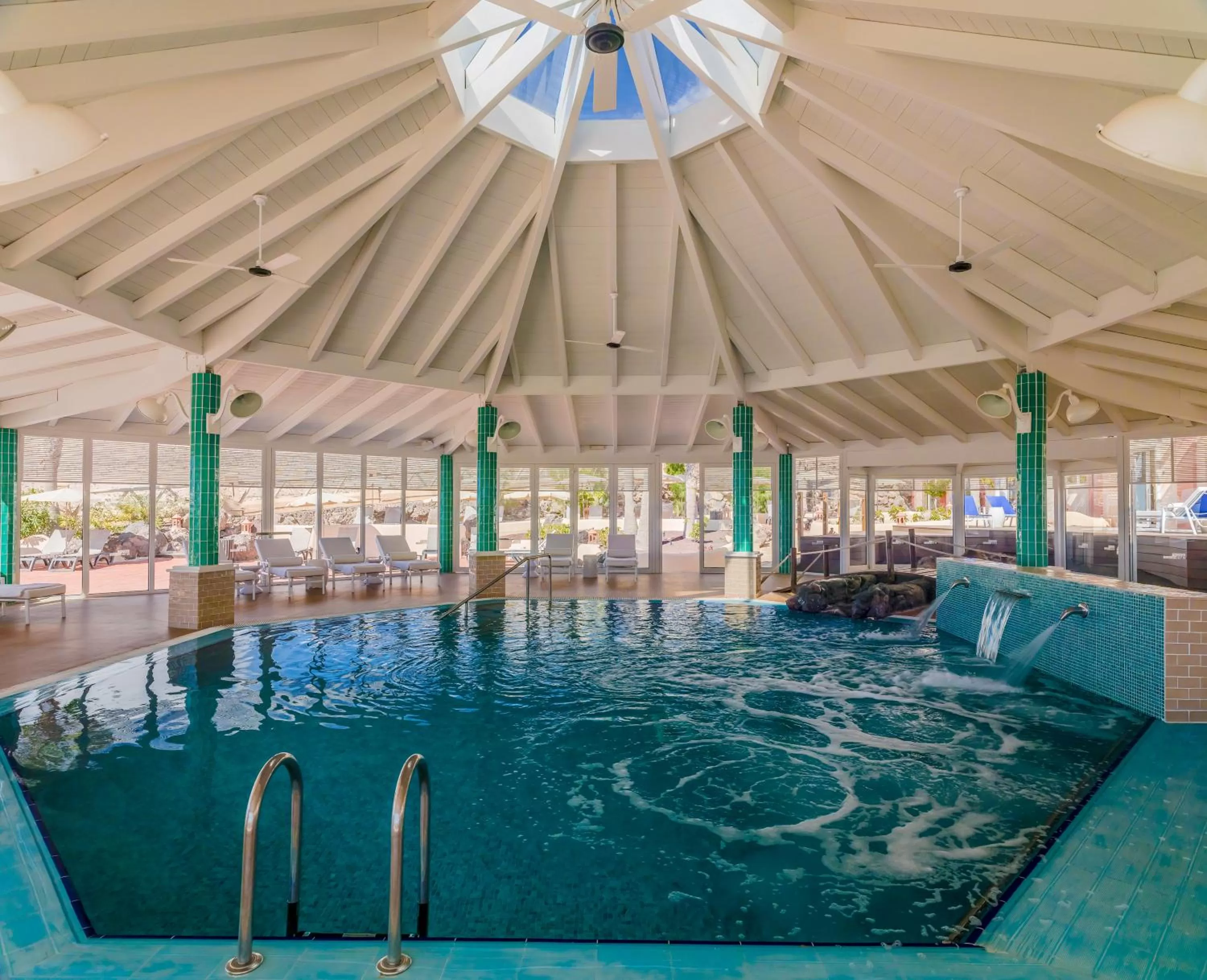 Swimming pool in H10 Playa Esmeralda - Adults Only