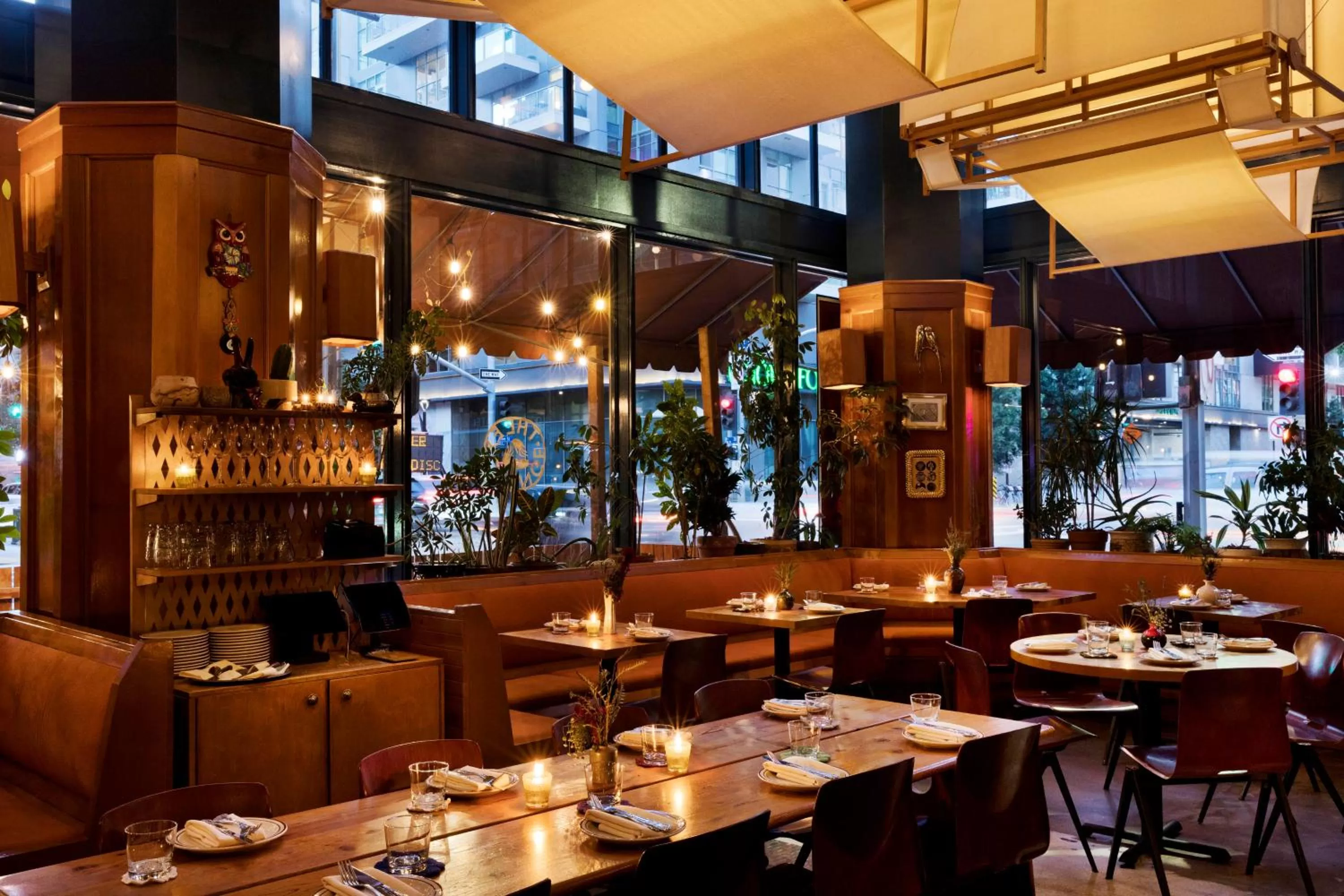 Restaurant/places to eat in Freehand Los Angeles