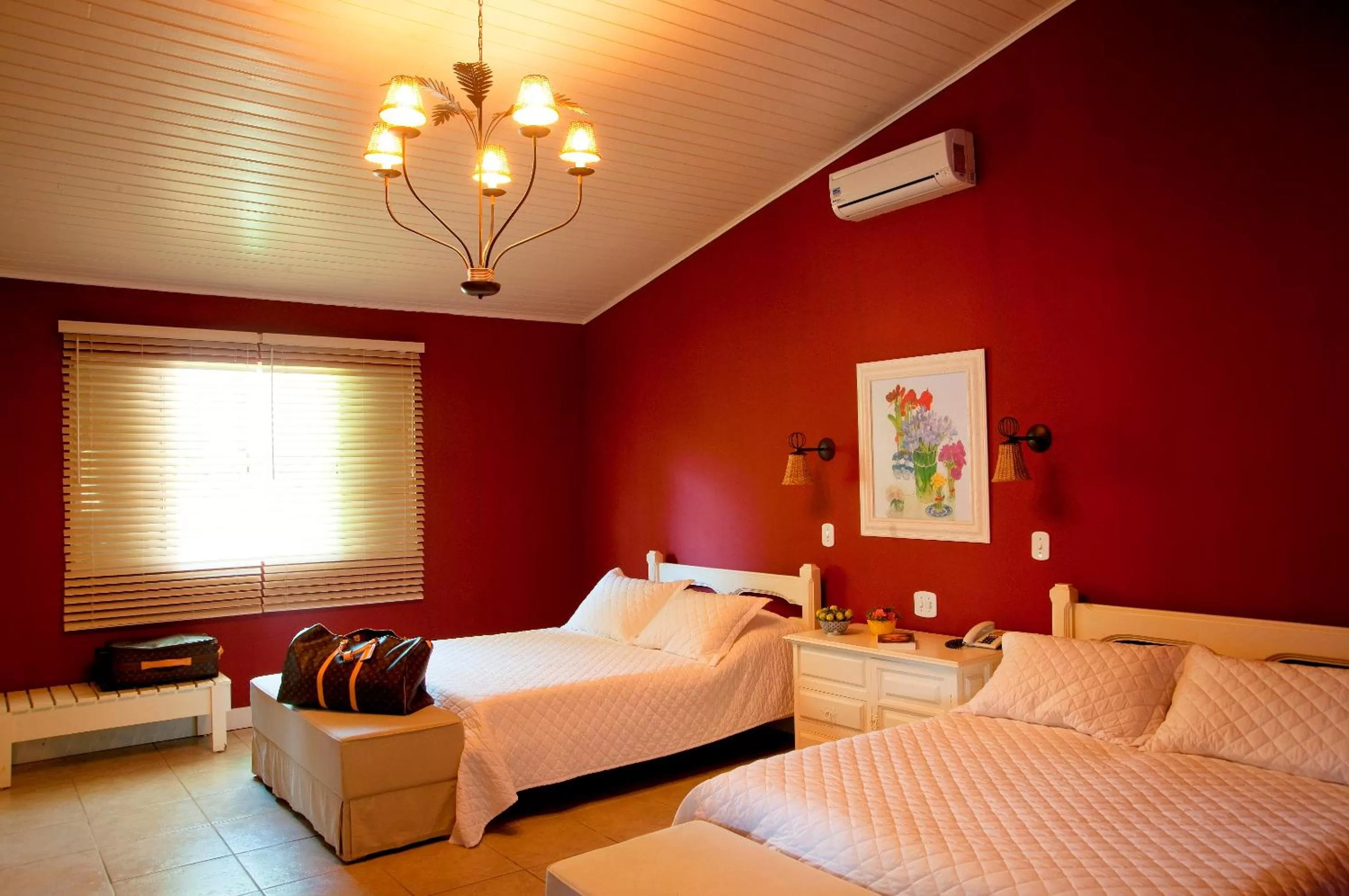 Bedroom, Bed in Hotel Resort e Golfe Clube dos 500