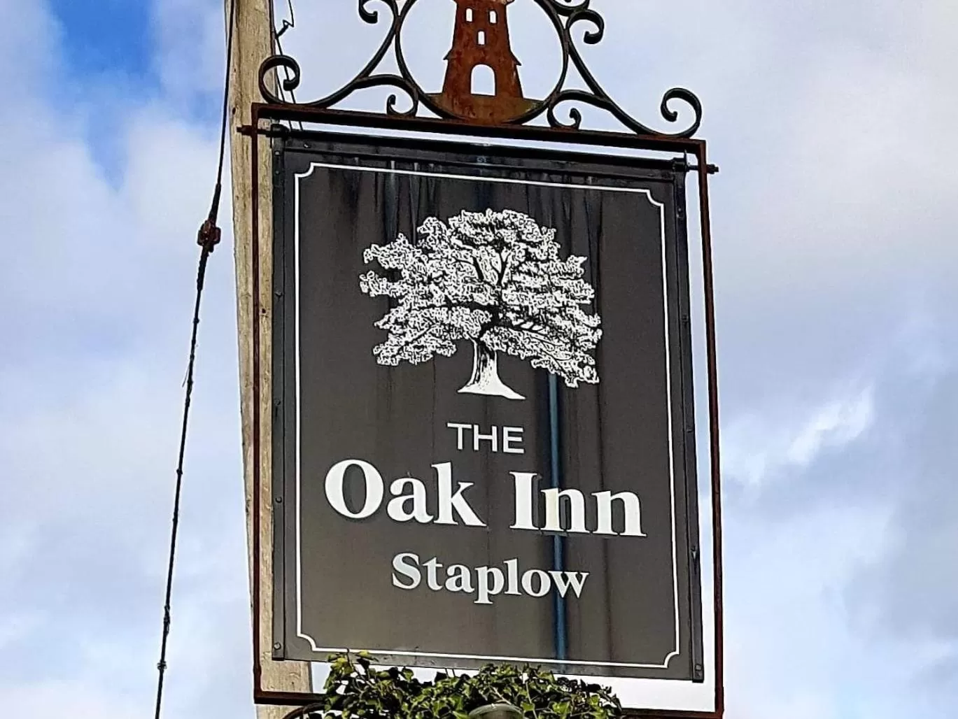 Property logo or sign in The Oak Inn Staplow