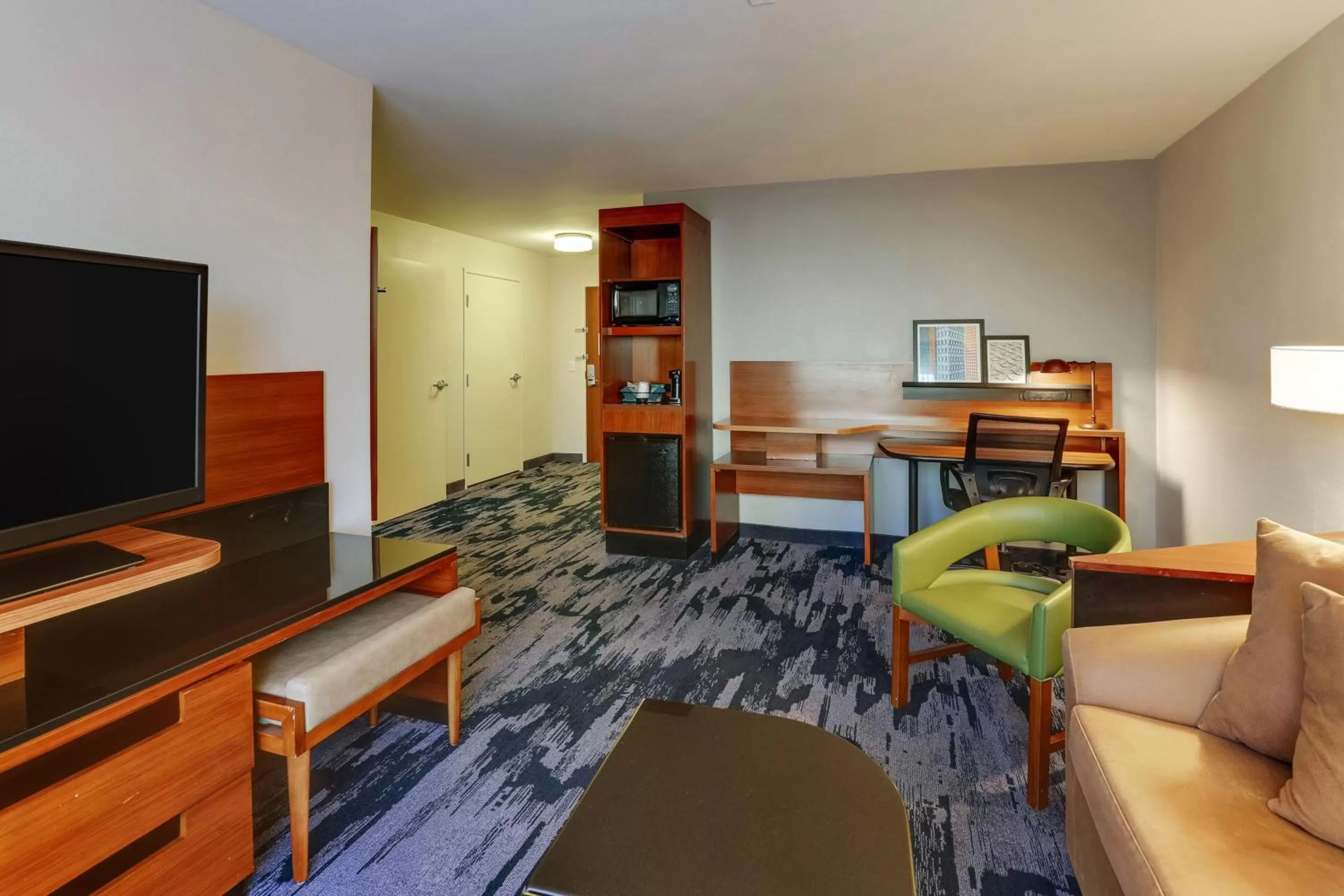 Living room in Fairfield Inn & Suites by Marriott Fort Worth I-30 West Near NAS JRB