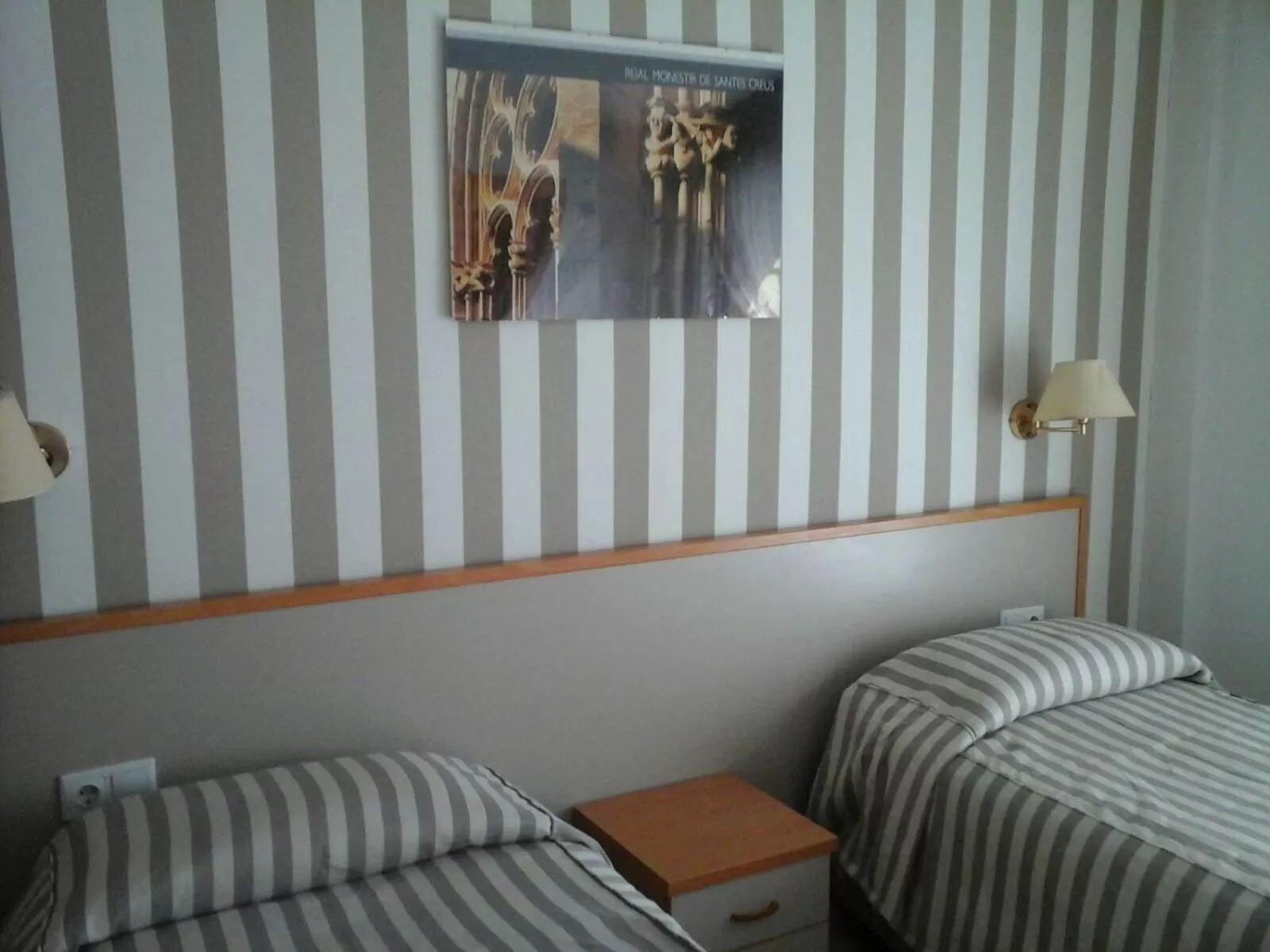 Photo of the whole room, Bed in Hotel Cosmos Tarragona