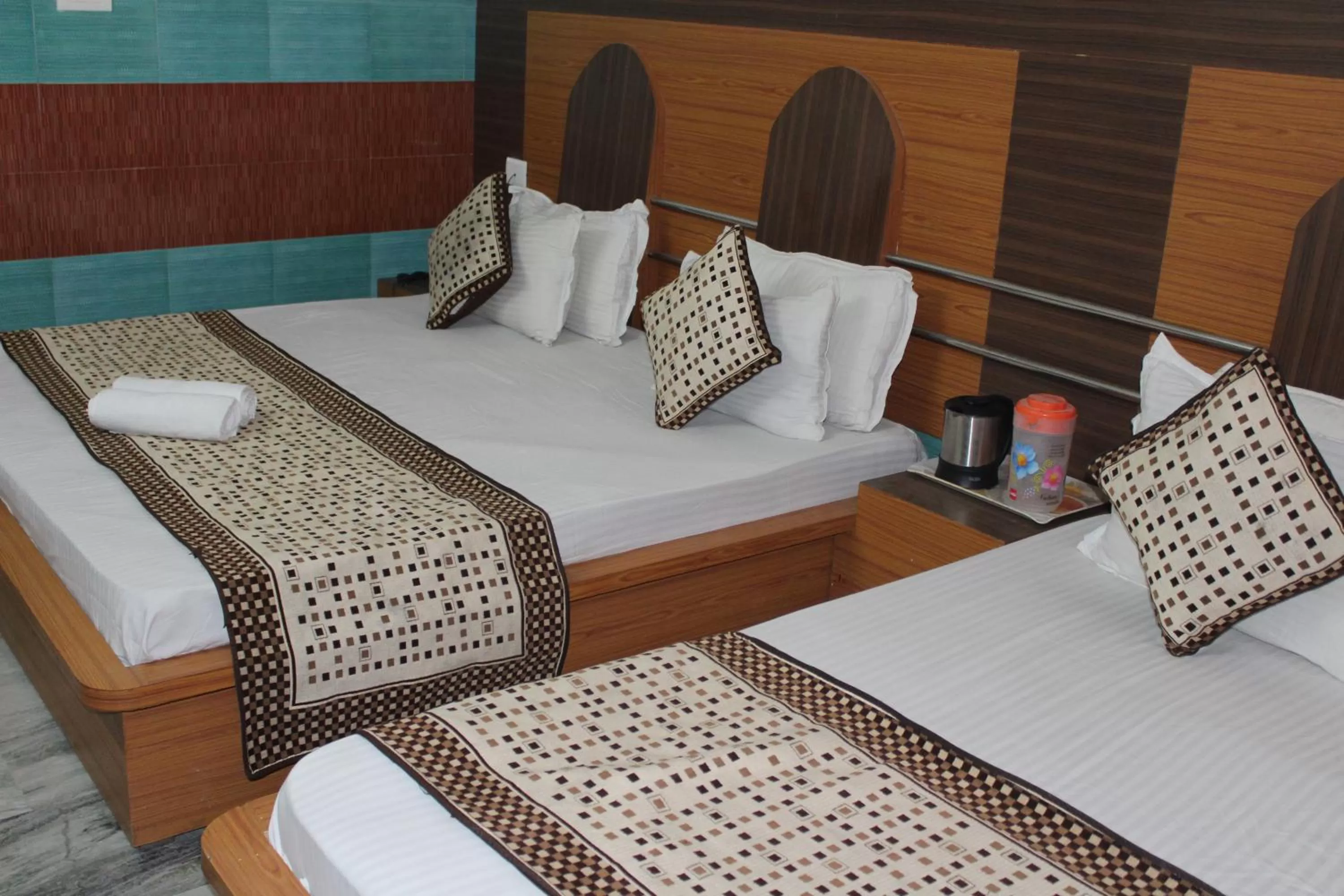 Bedroom in Trimrooms @ Katra Railway Station