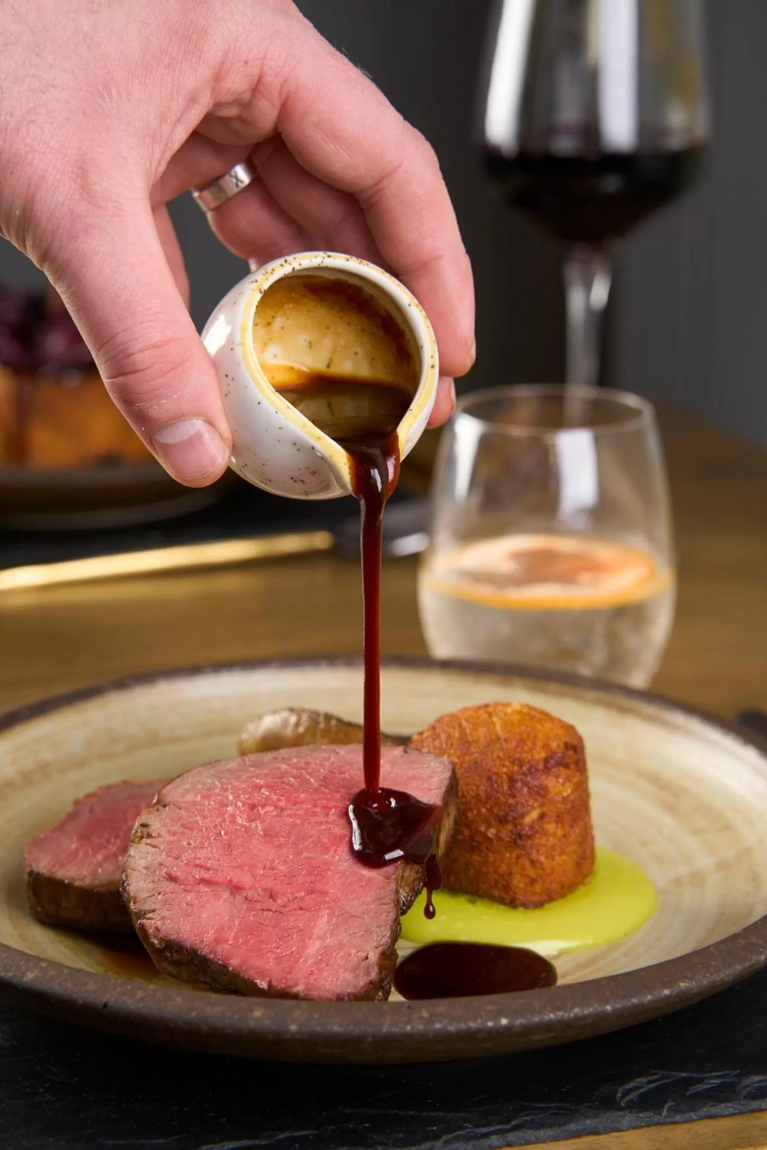 Food and drinks, Food in The White Hart Hotel