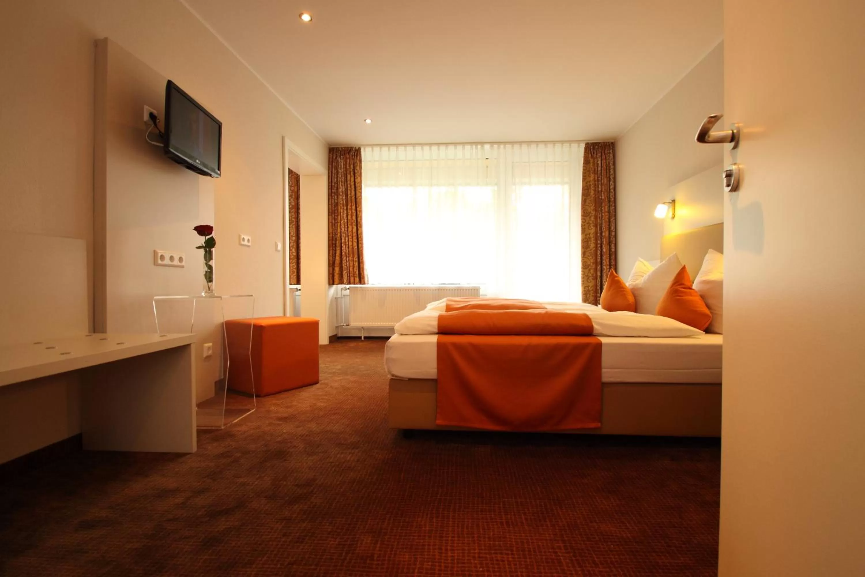Photo of the whole room, Bed in Sure Hotel by Best Western Bad Dürrheim