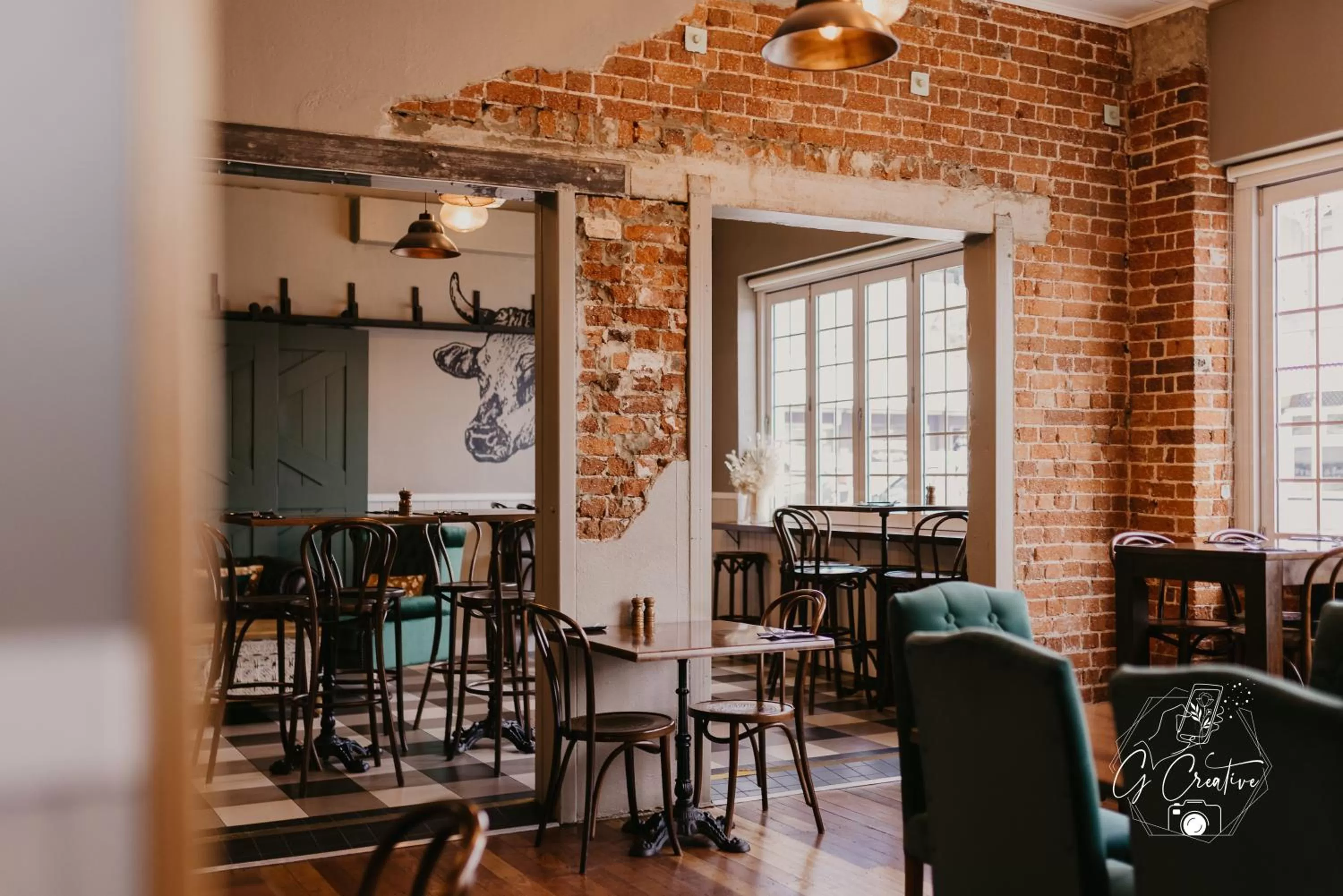 Restaurant/places to eat in Rix Hotel Motel