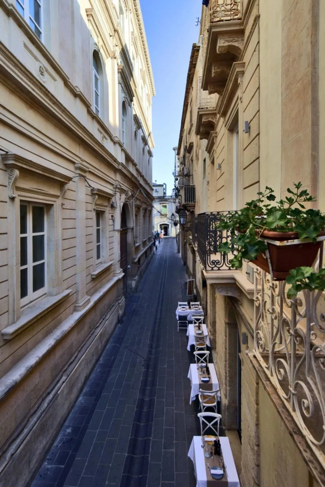 Property building in Hotel Gargallo