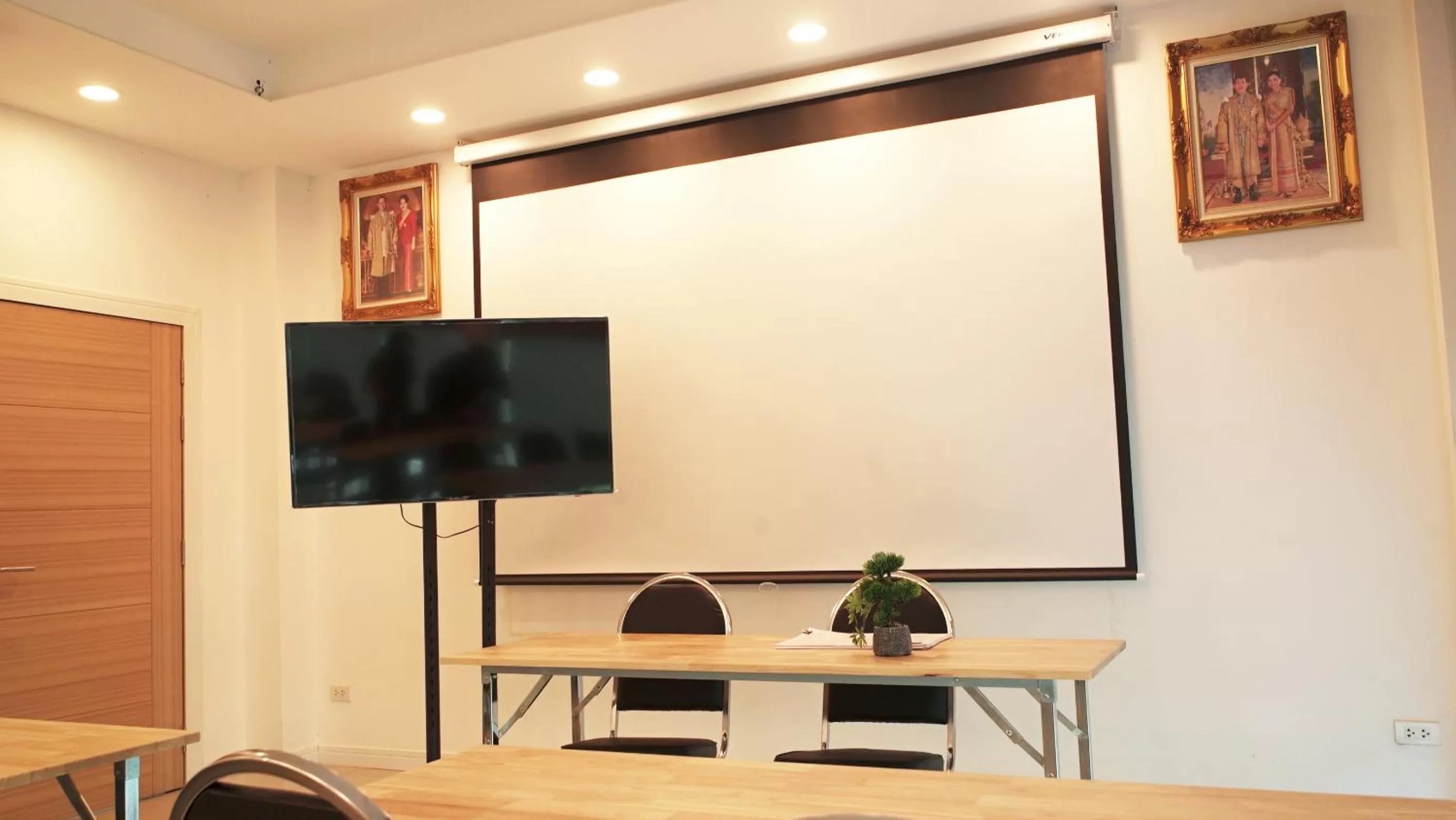 The White Garden Premier Saraburi