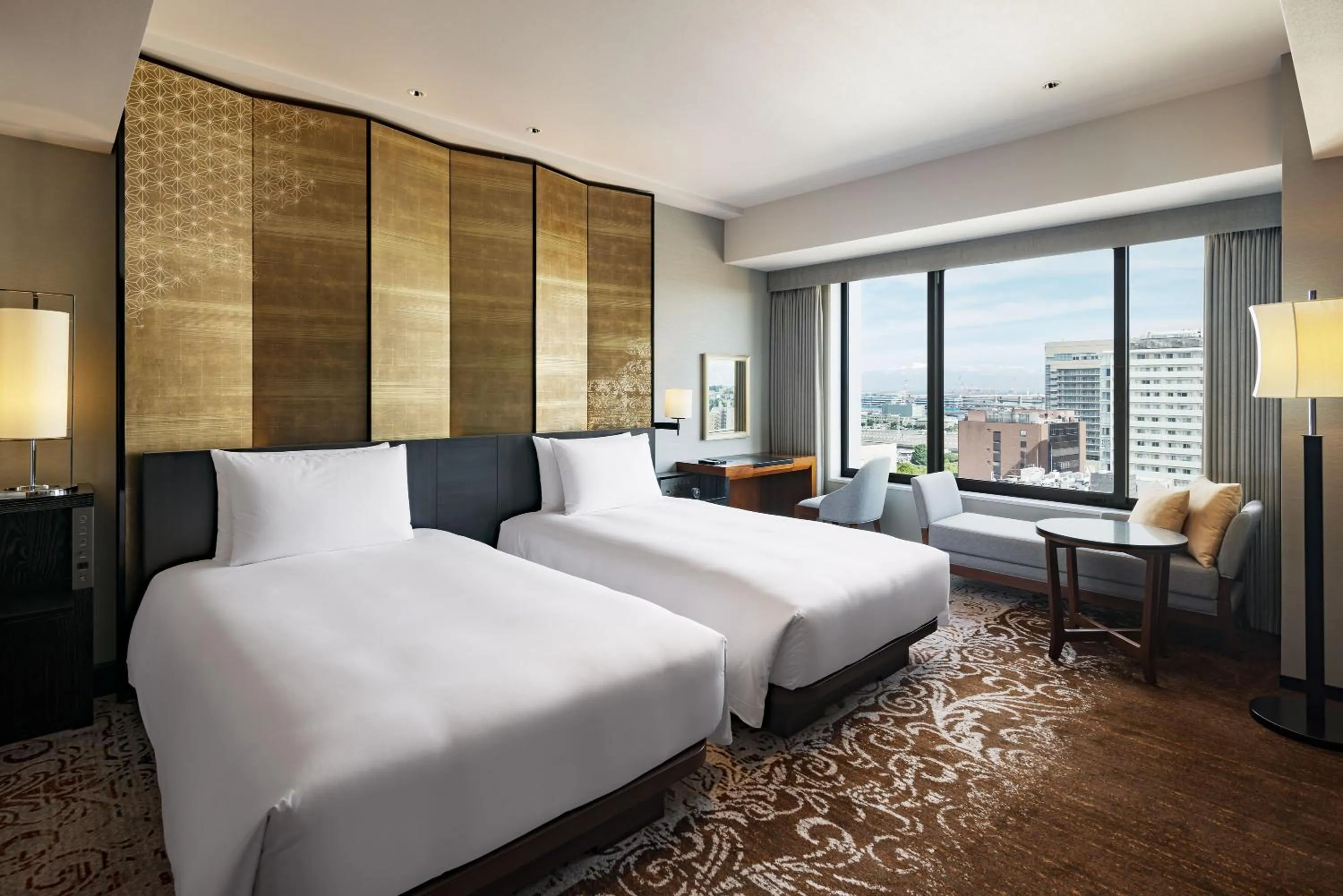 Photo of the whole room, Bed in Hyatt Regency Yokohama