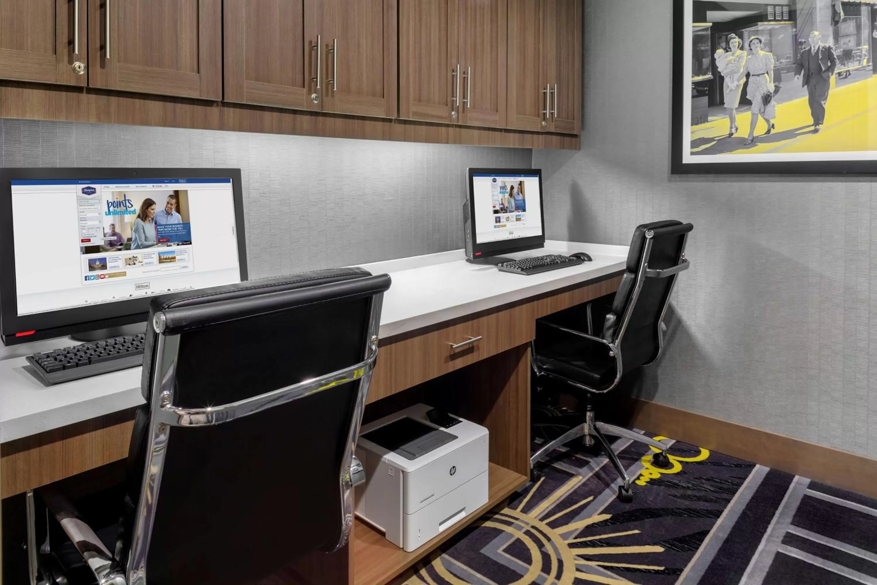 Business facilities in Hampton Inn & Suites Los Angeles/Hollywood, CA