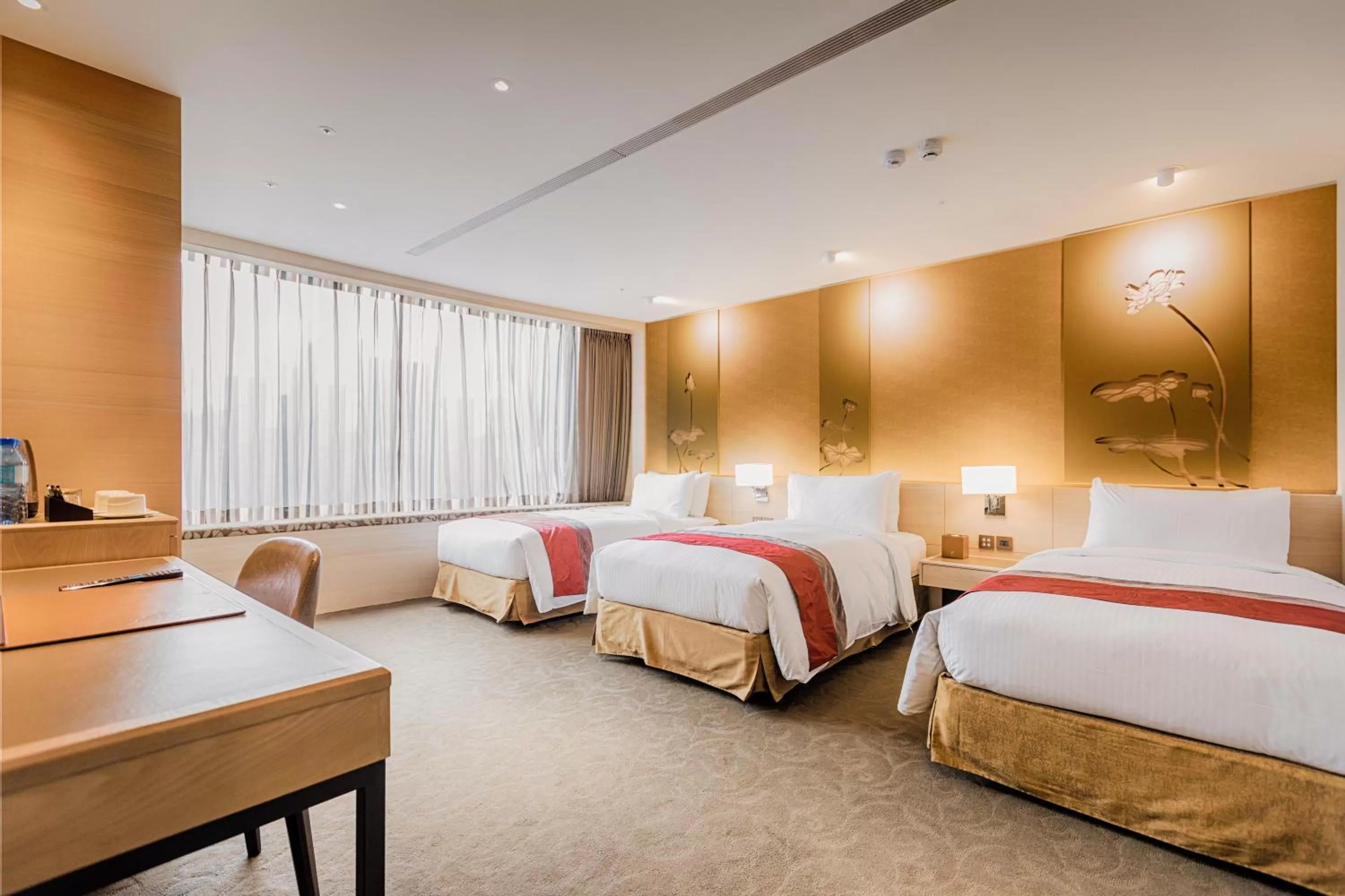Photo of the whole room, Bed in Green World Grand NanJing