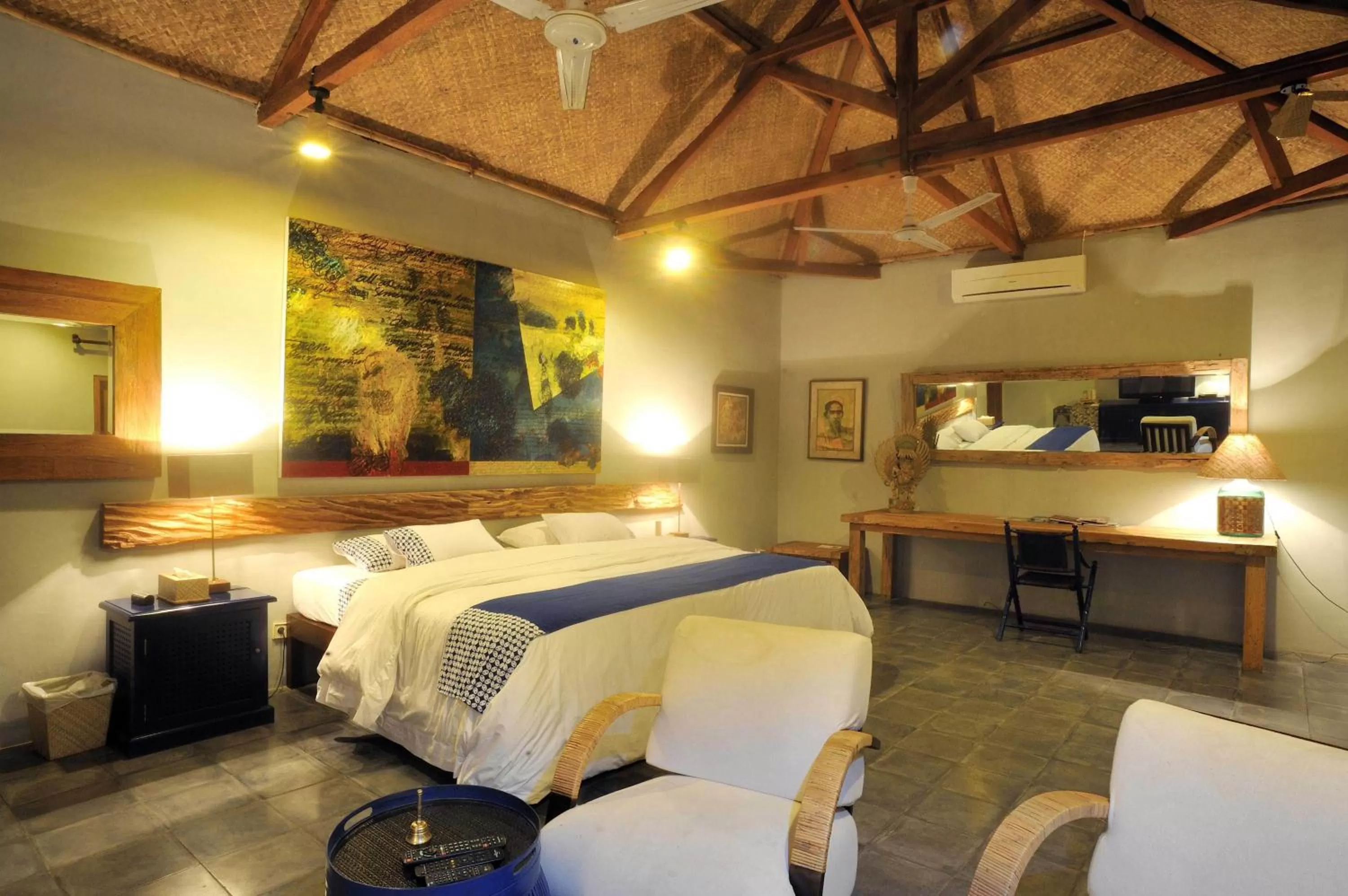 Bed in D'omah Yogya Hotel