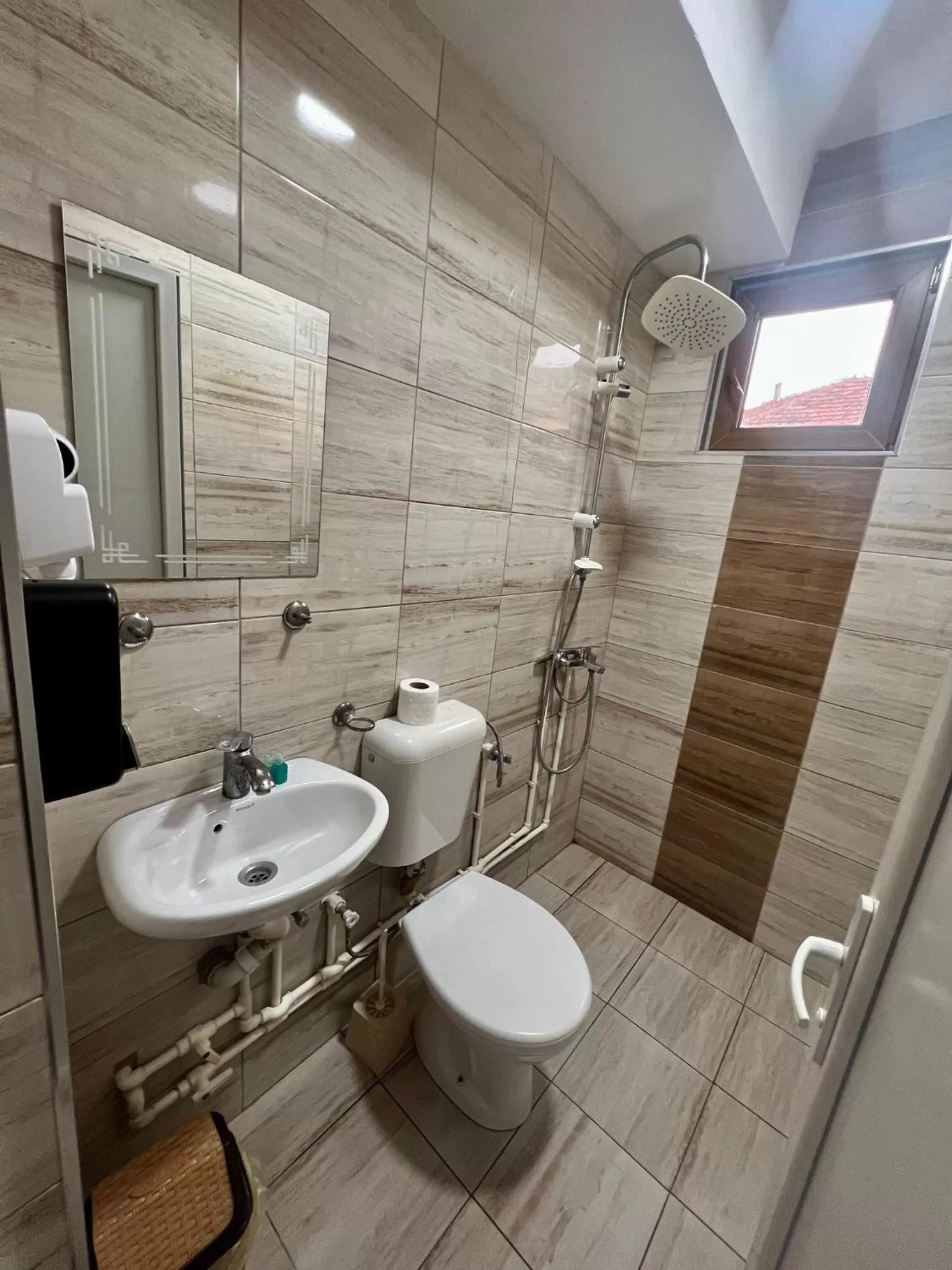 Bathroom in Hotel Atika