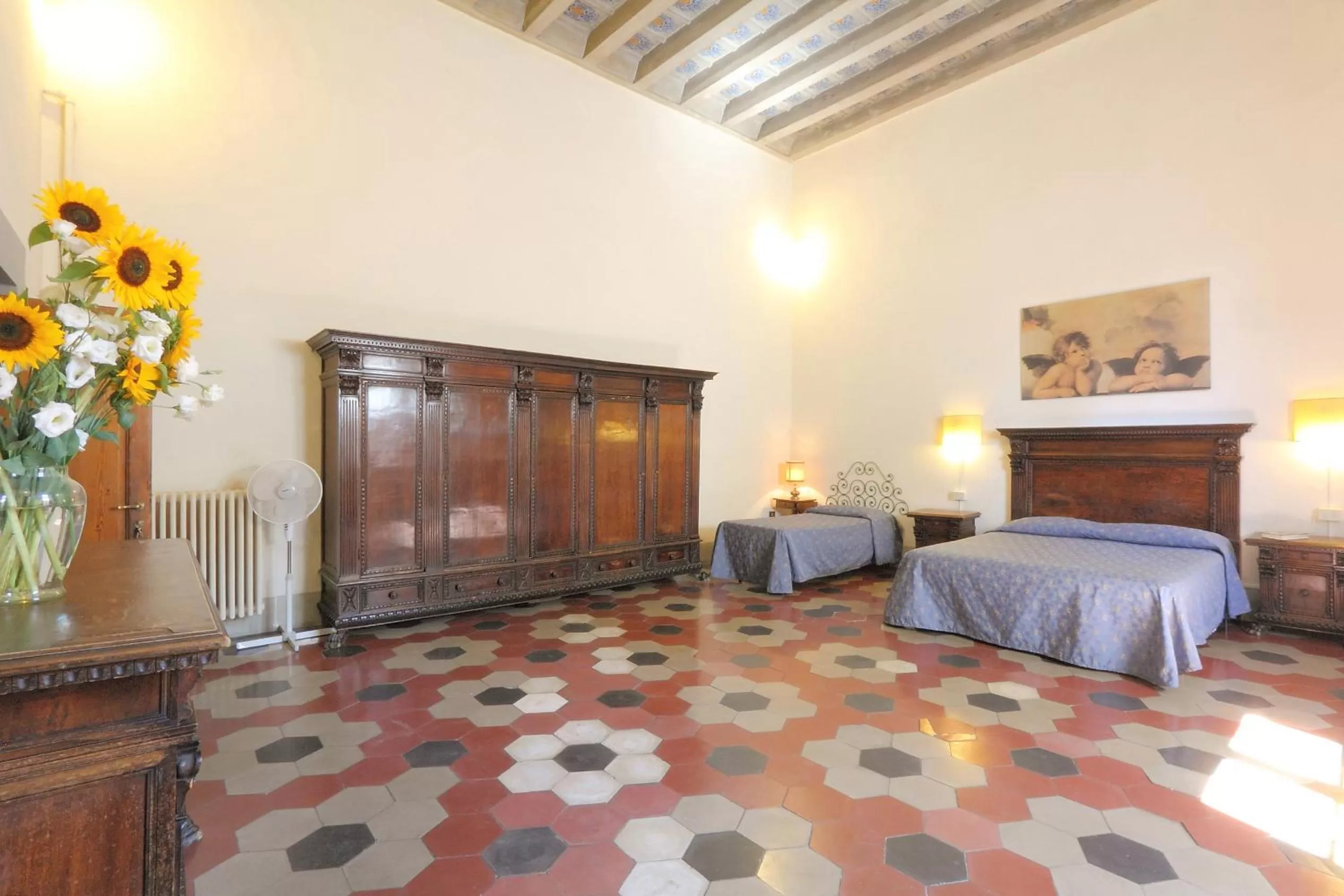 Photo of the whole room, Bed in Hotel Bavaria