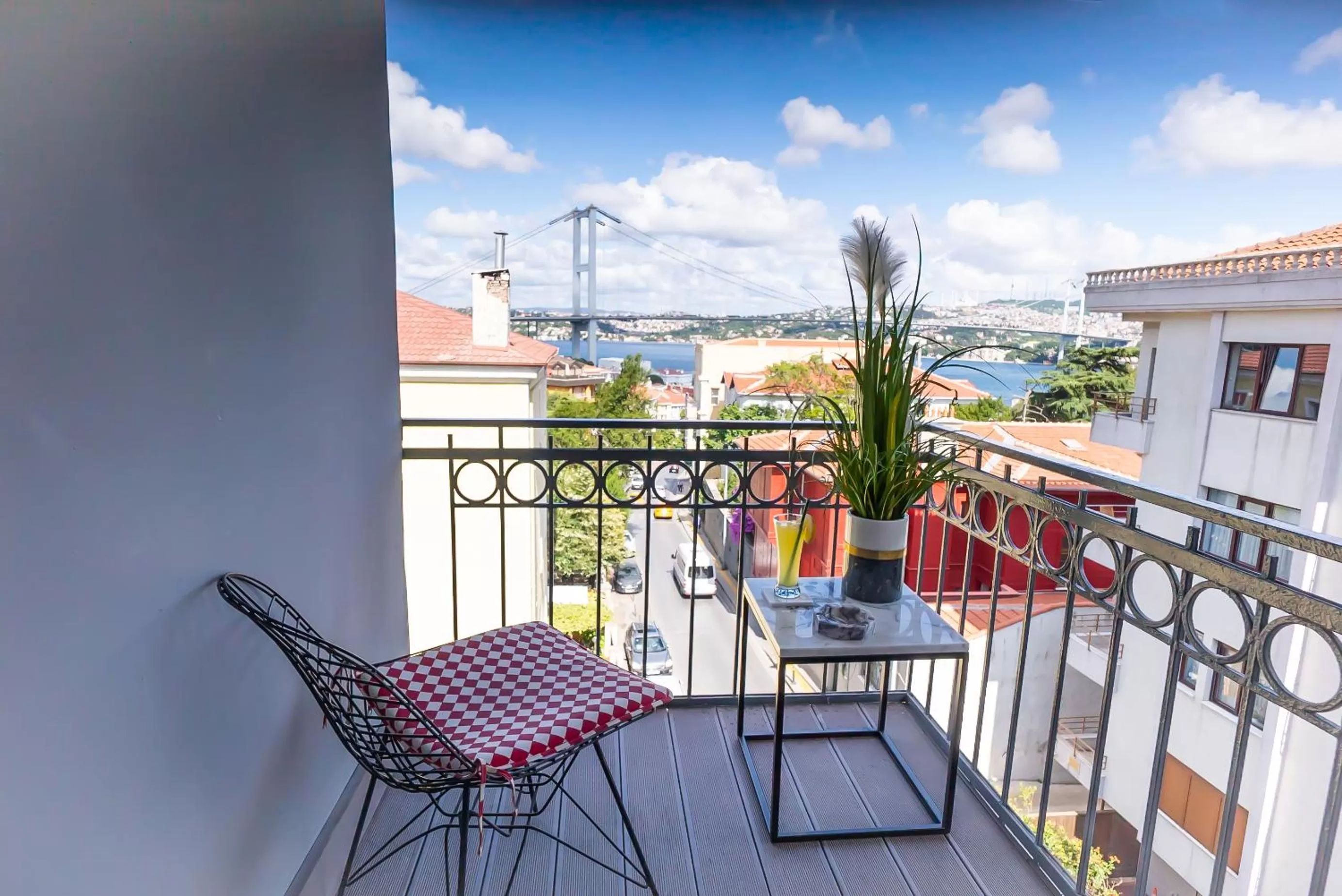 Balcony/Terrace in Malta Bosphorus Hotel