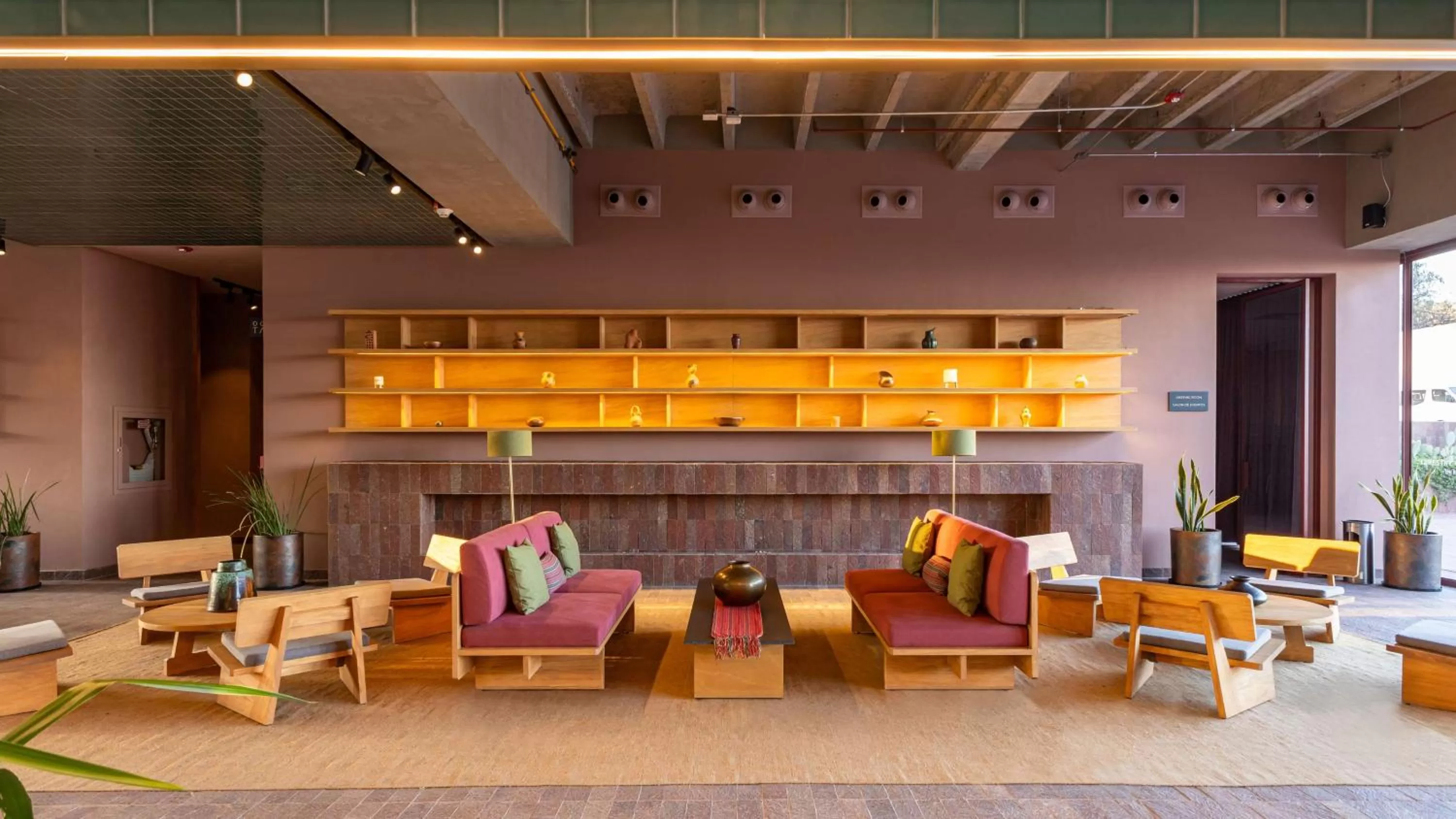 Lobby or reception in Albor San Miguel de Allende, Tapestry Collection by Hilton