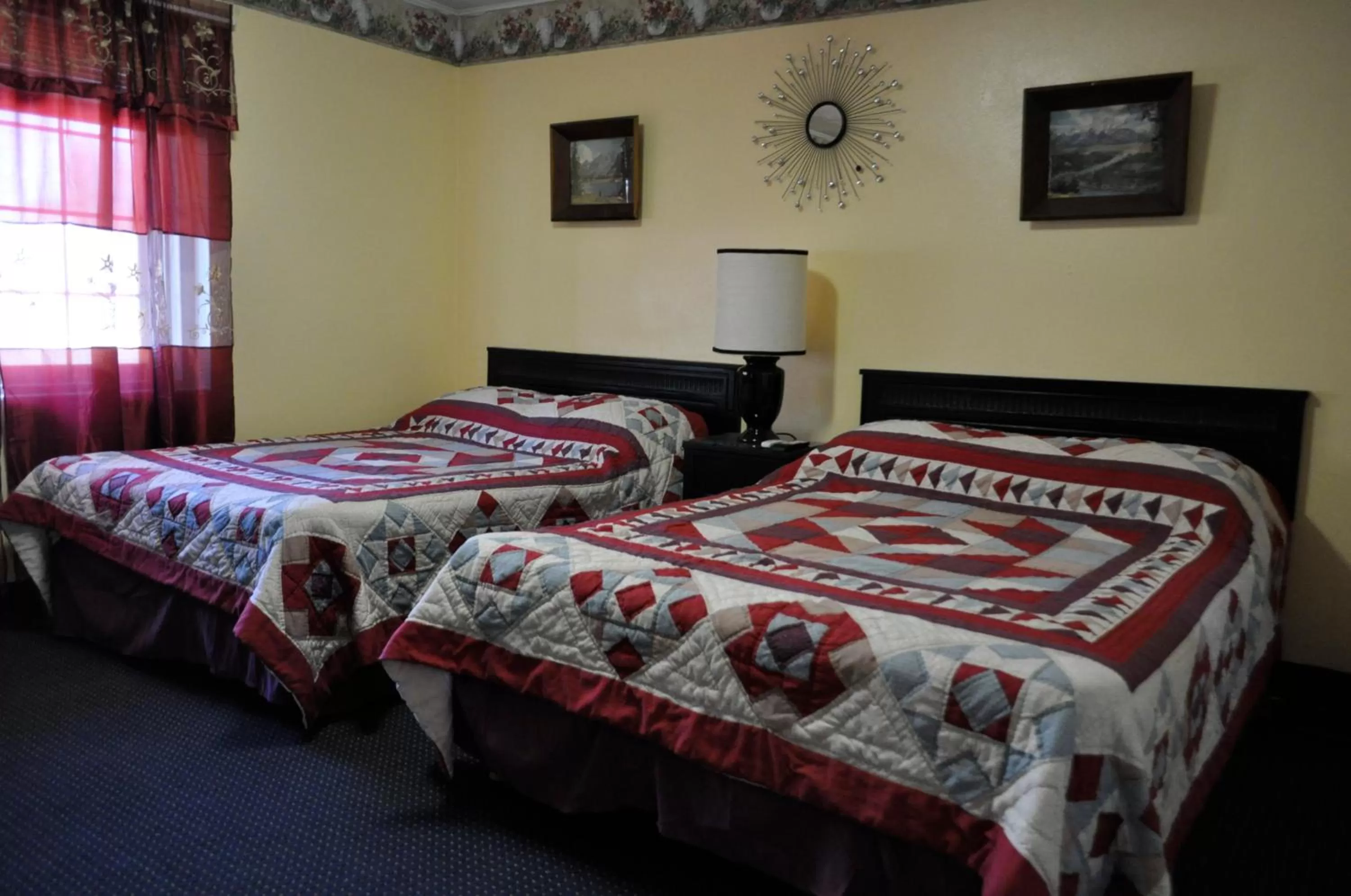 Day, Bed in Western Motel