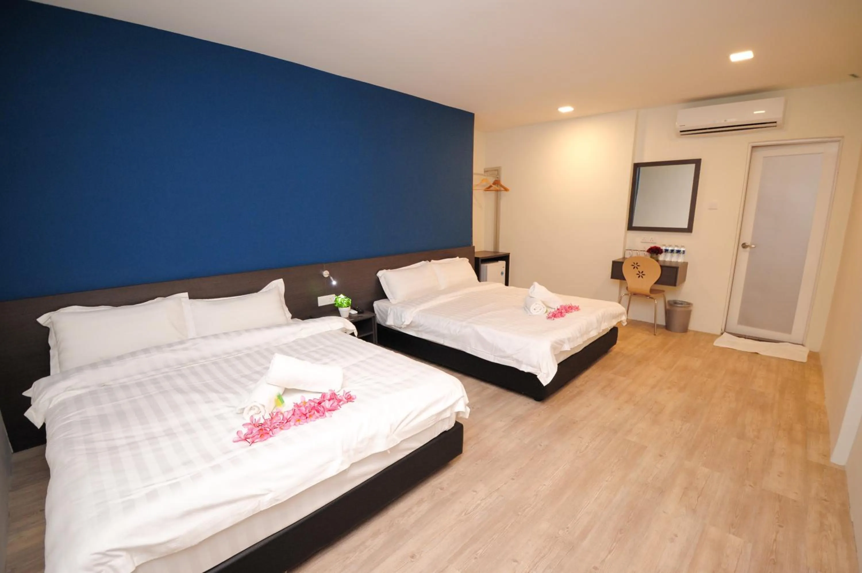 Decorative detail, Bed in Hotel Mezzo