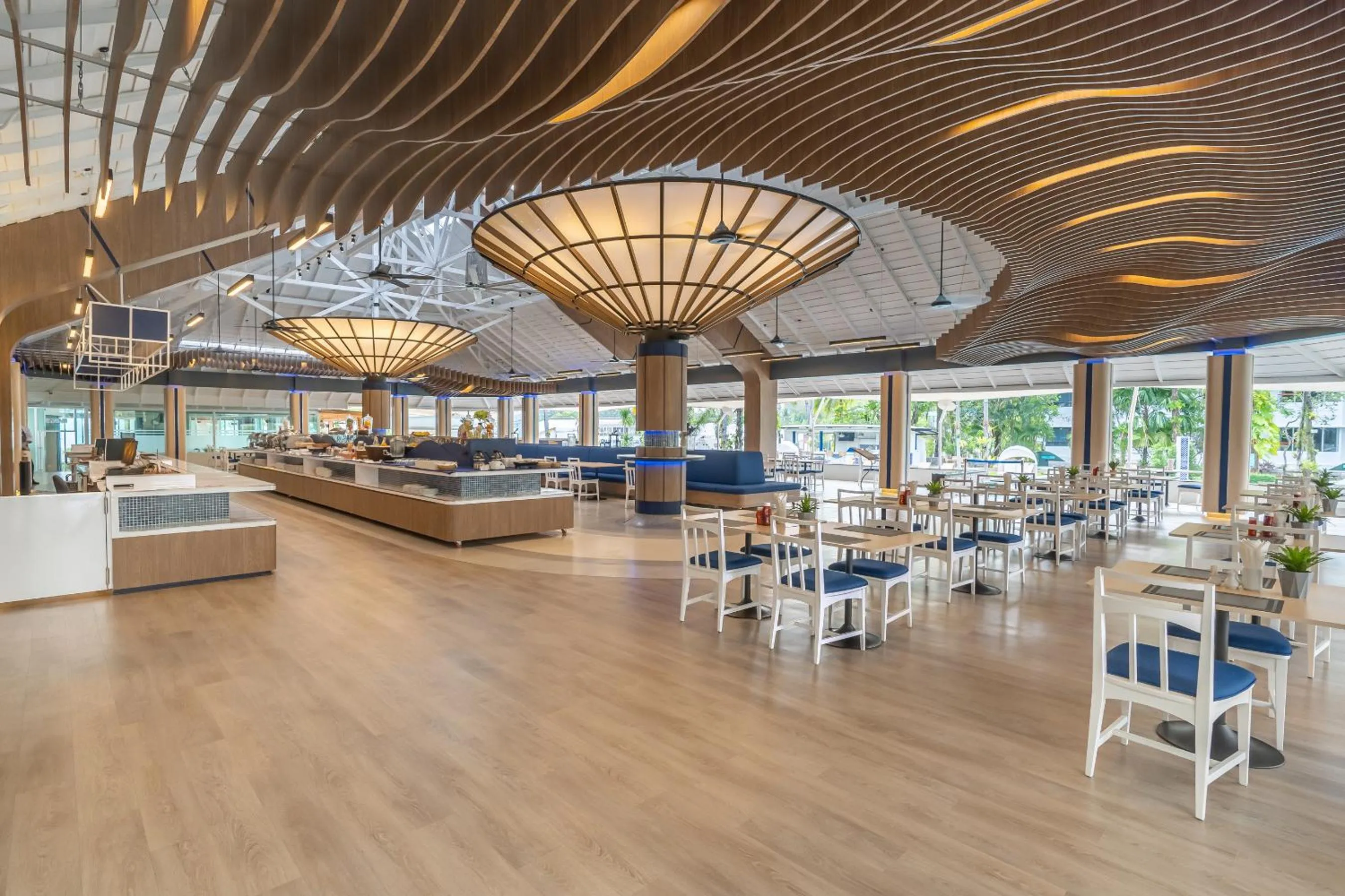 Restaurant/places to eat in NH Boat Lagoon Phuket Resort