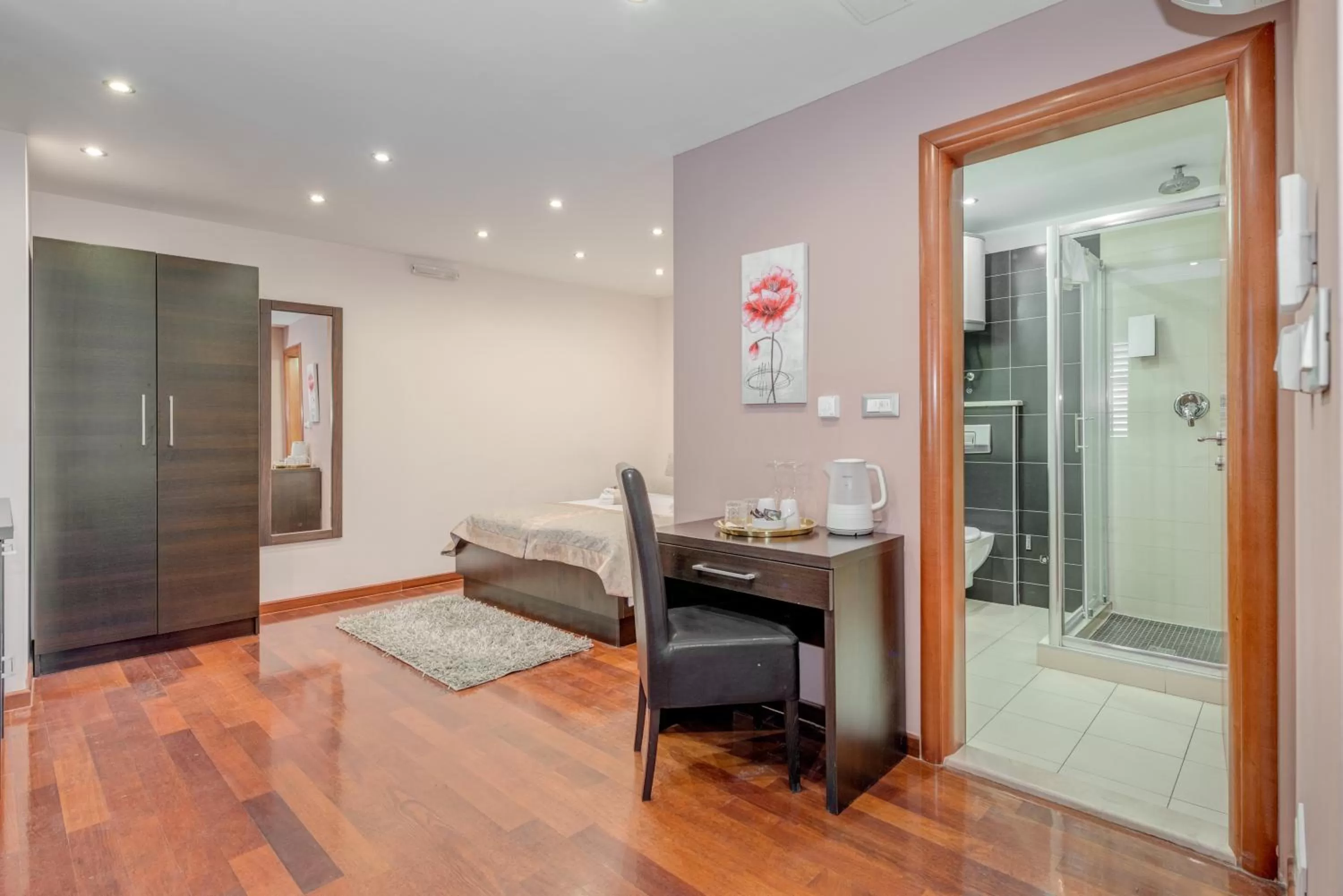 Bedroom in Palace Suites Heritage Hotel - Adults Only