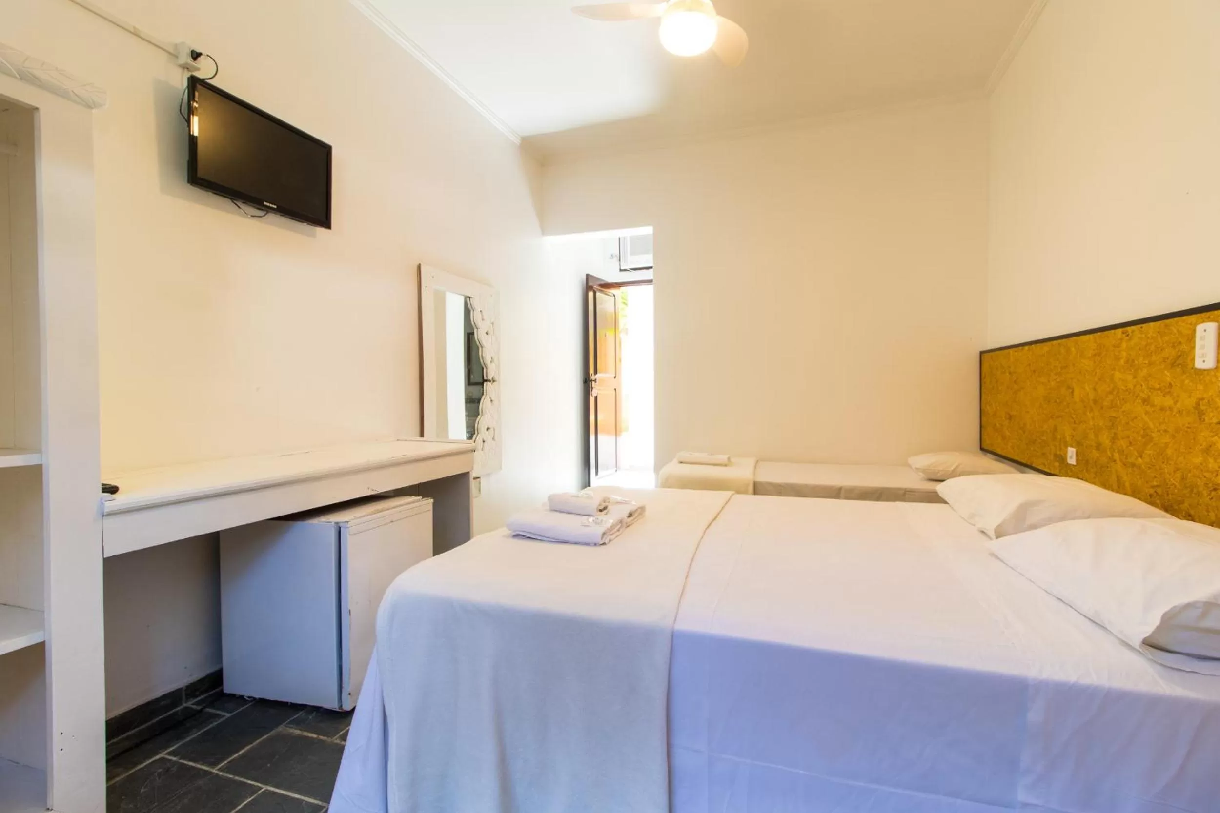 Photo of the whole room, Bed in HOTELARE Hotel Villa Di Capri