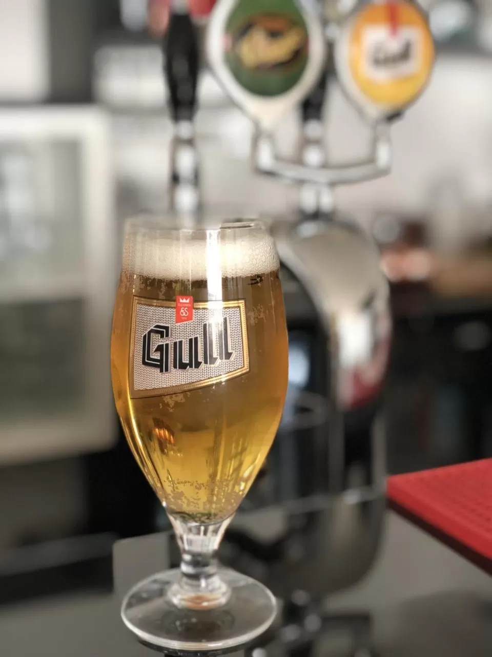 Lounge or bar in Aurora Hotel at Reykjavik-Keflavik Airport Terminal KEF