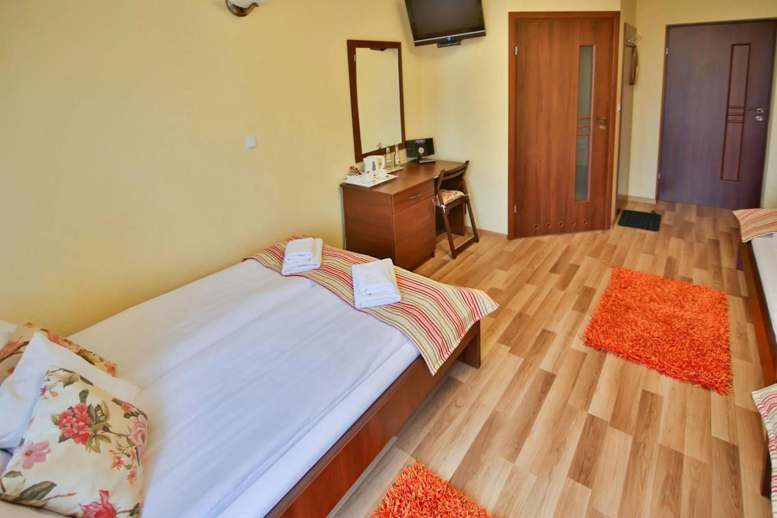 Photo of the whole room, Bed in Villa Kasper