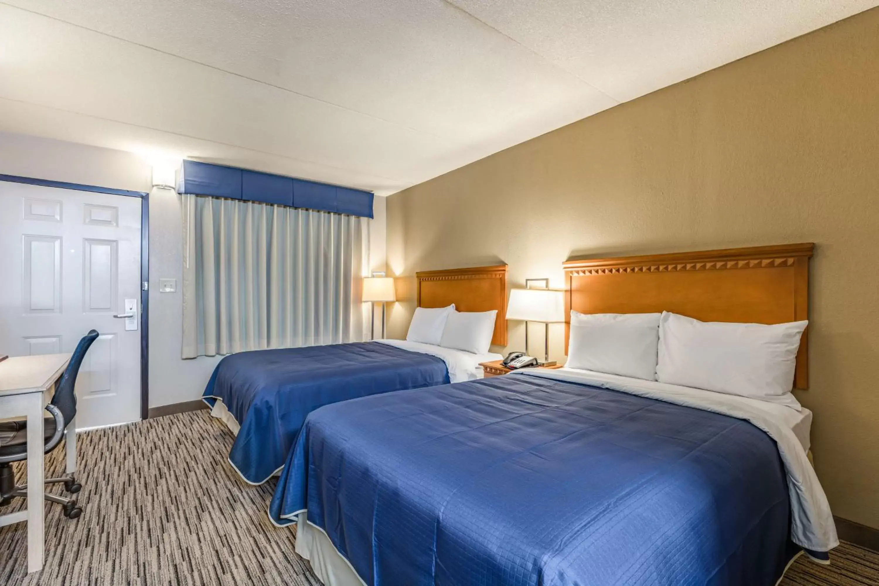 Double Room with Two Double Beds in SureStay Hotel by Best Western Tupelo North Double Room with Two Double Beds in SureStay Hotel by Best Western Tupelo North