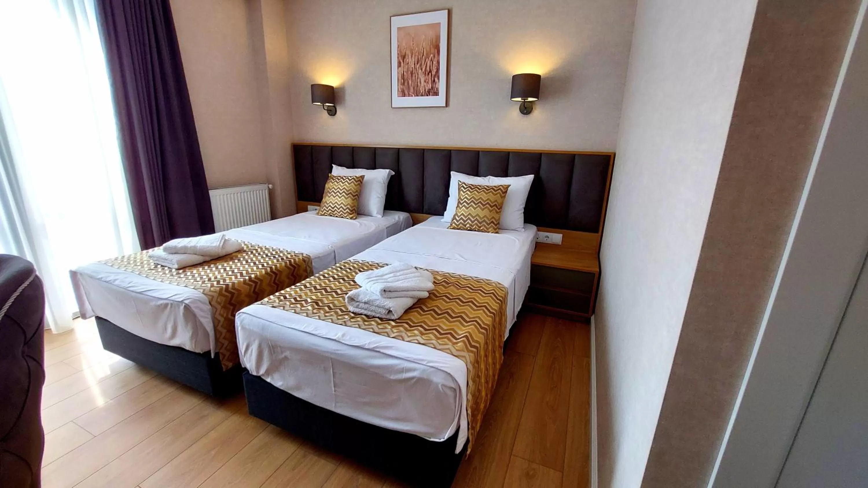 Photo of the whole room, Bed in Falcon Boutique Hotel