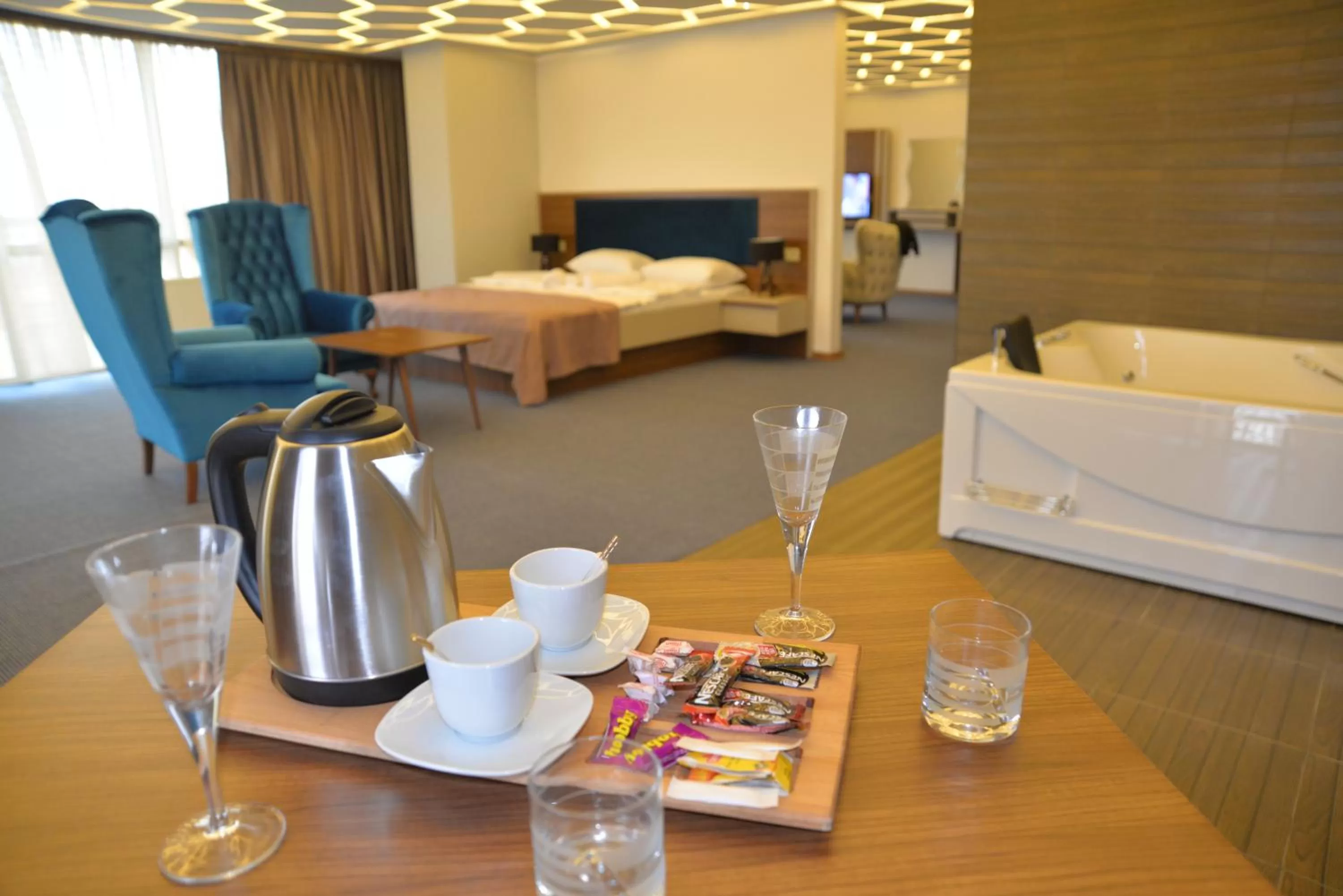 Bed in TEVETOGLU HOTEL