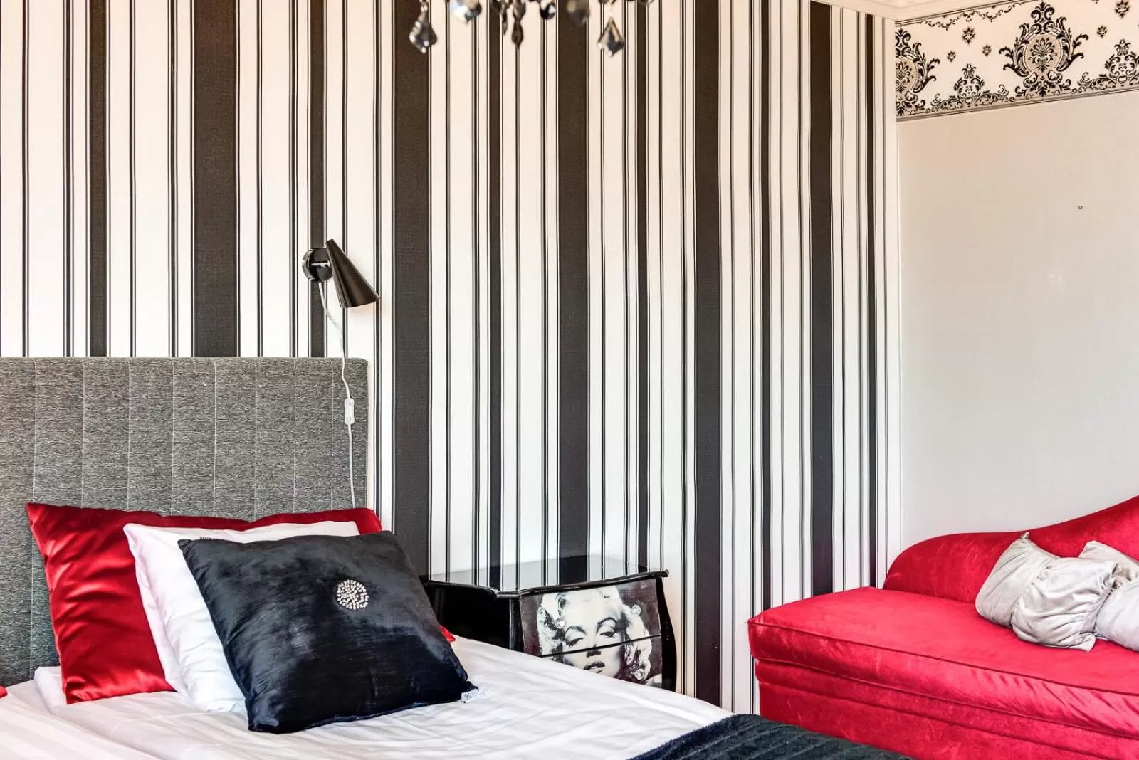 Bed in Hotel Rantakalla