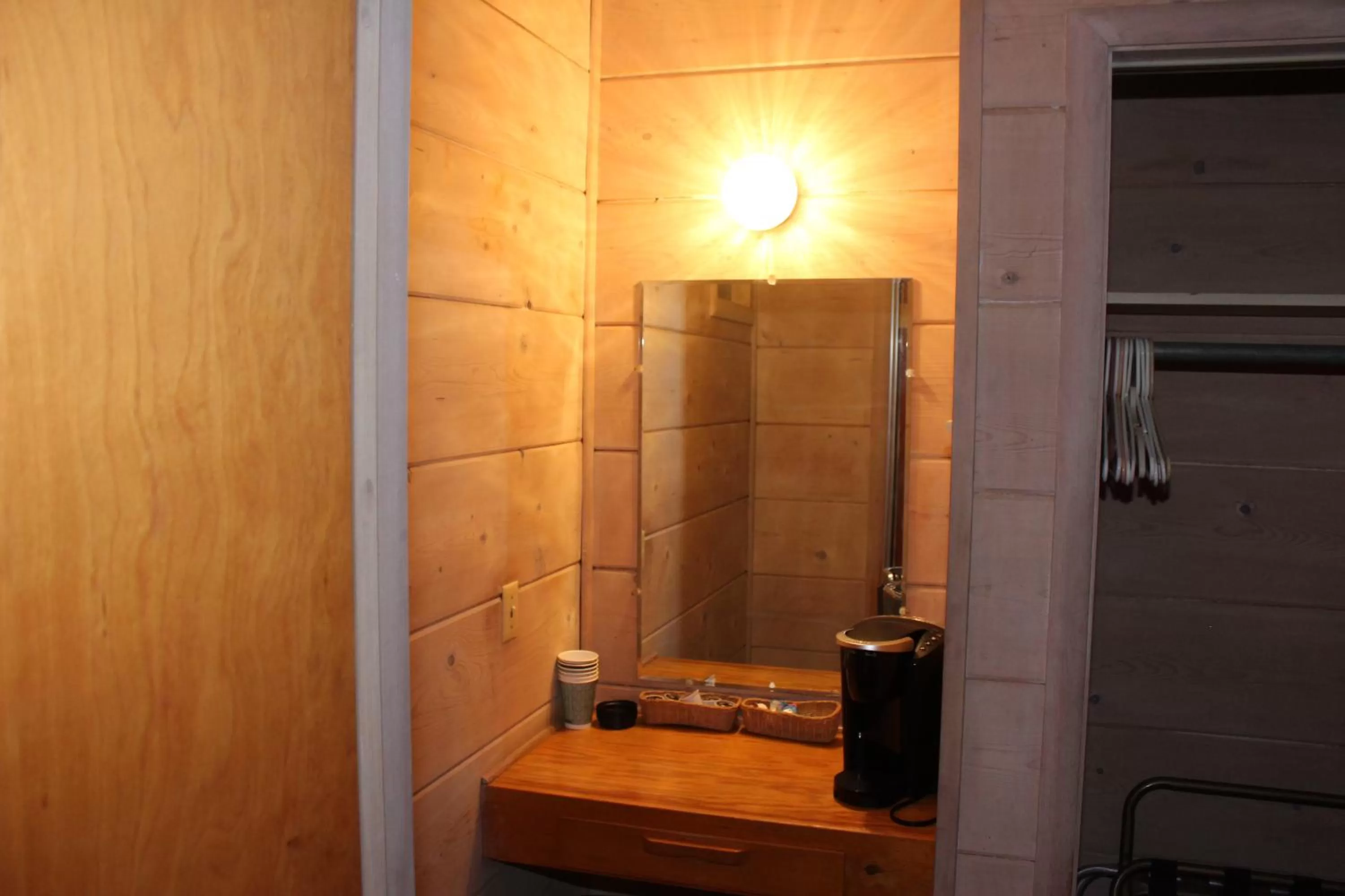 Shower in Little European Lodge