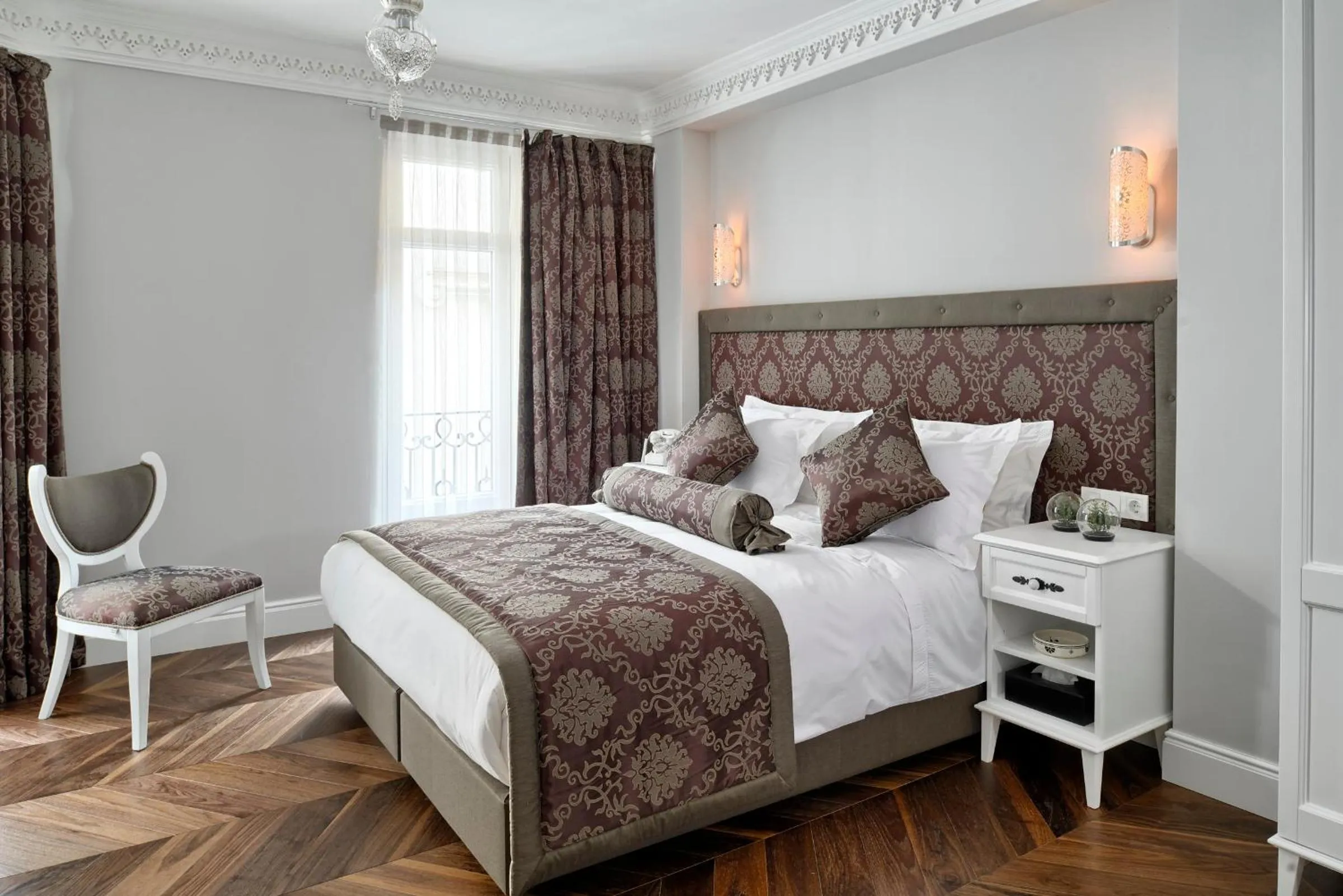 View (from property/room), Bed in Nexthouse Pera Hotel