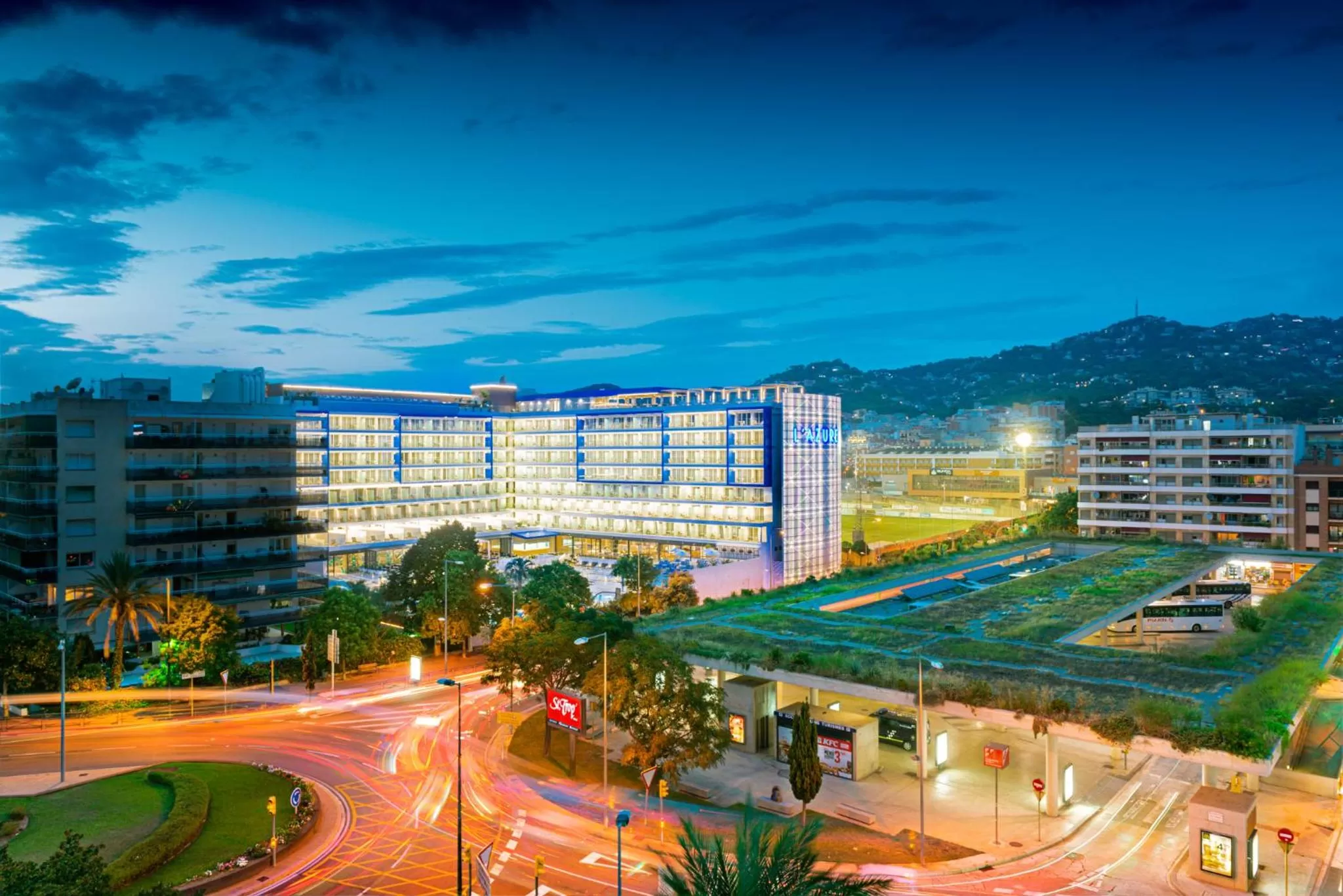 Facade/entrance in L'Azure Hotel 4* Sup