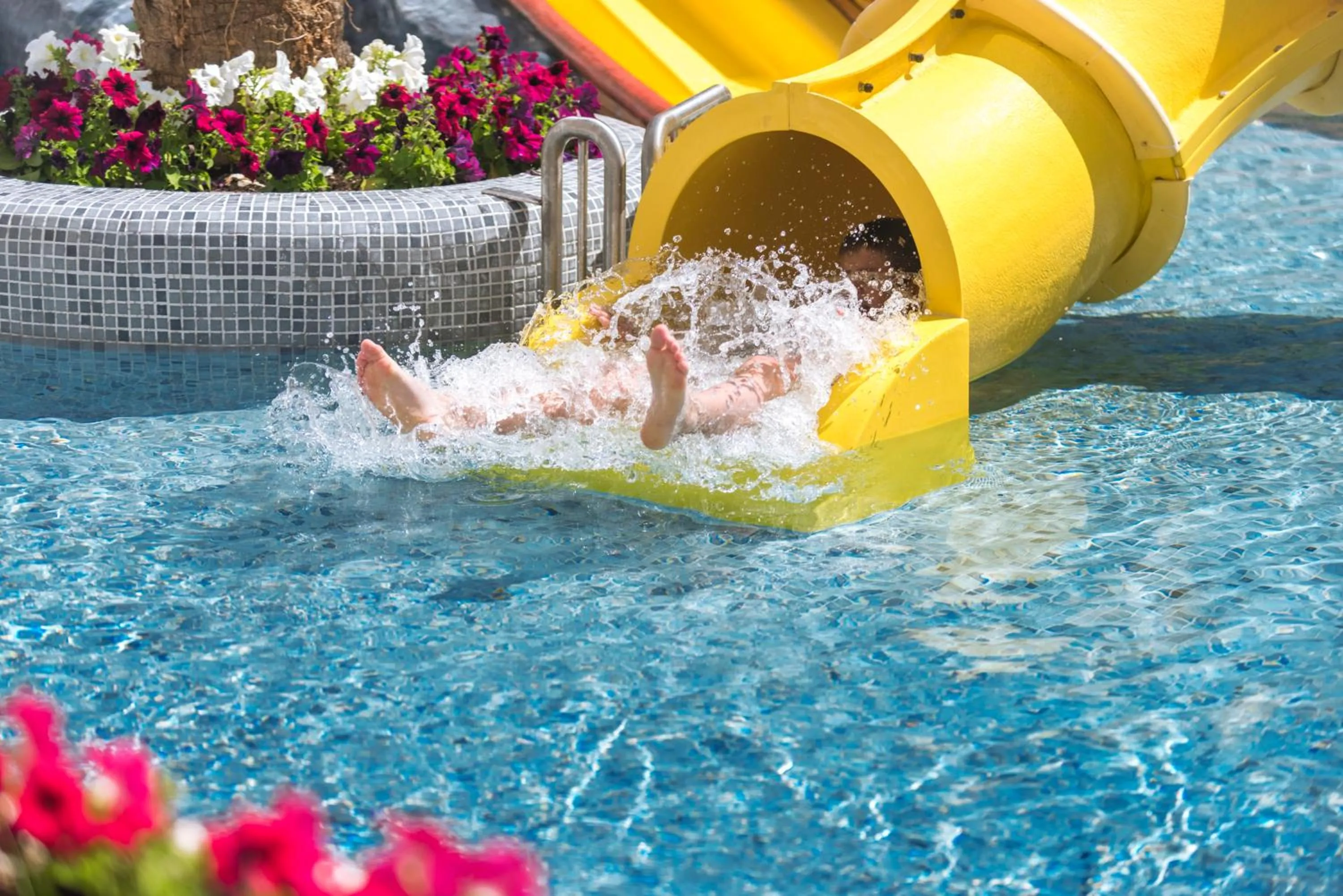 Aqua park in Hotel Oasis Park Splash