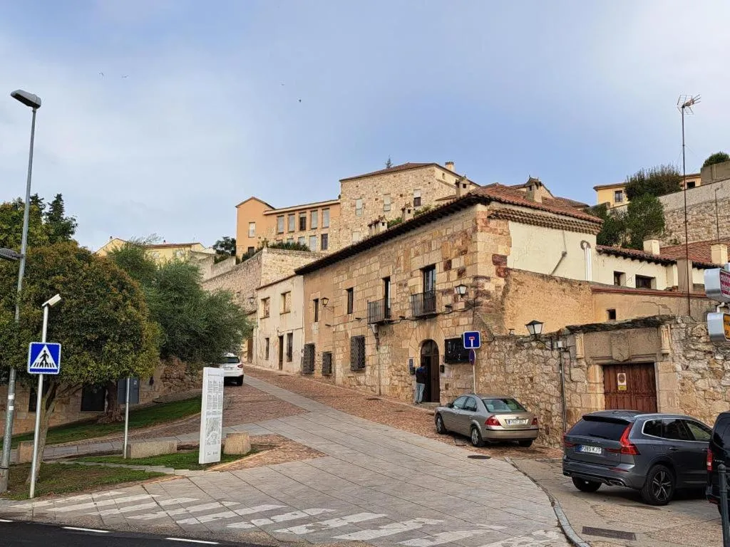 Property building in Hosteria Real de Zamora