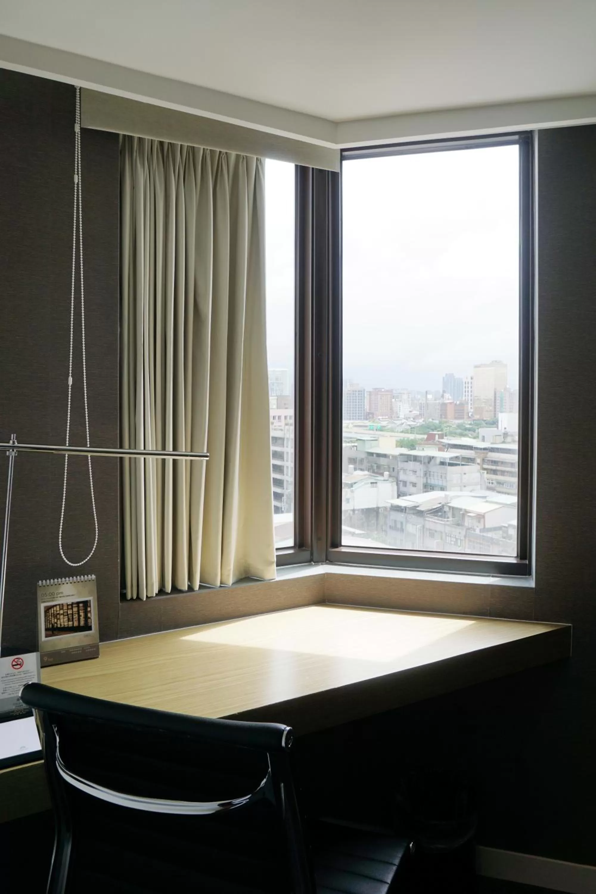 Day in Royal Inn Taipei Linsen - Huashan 1914 Creative Park