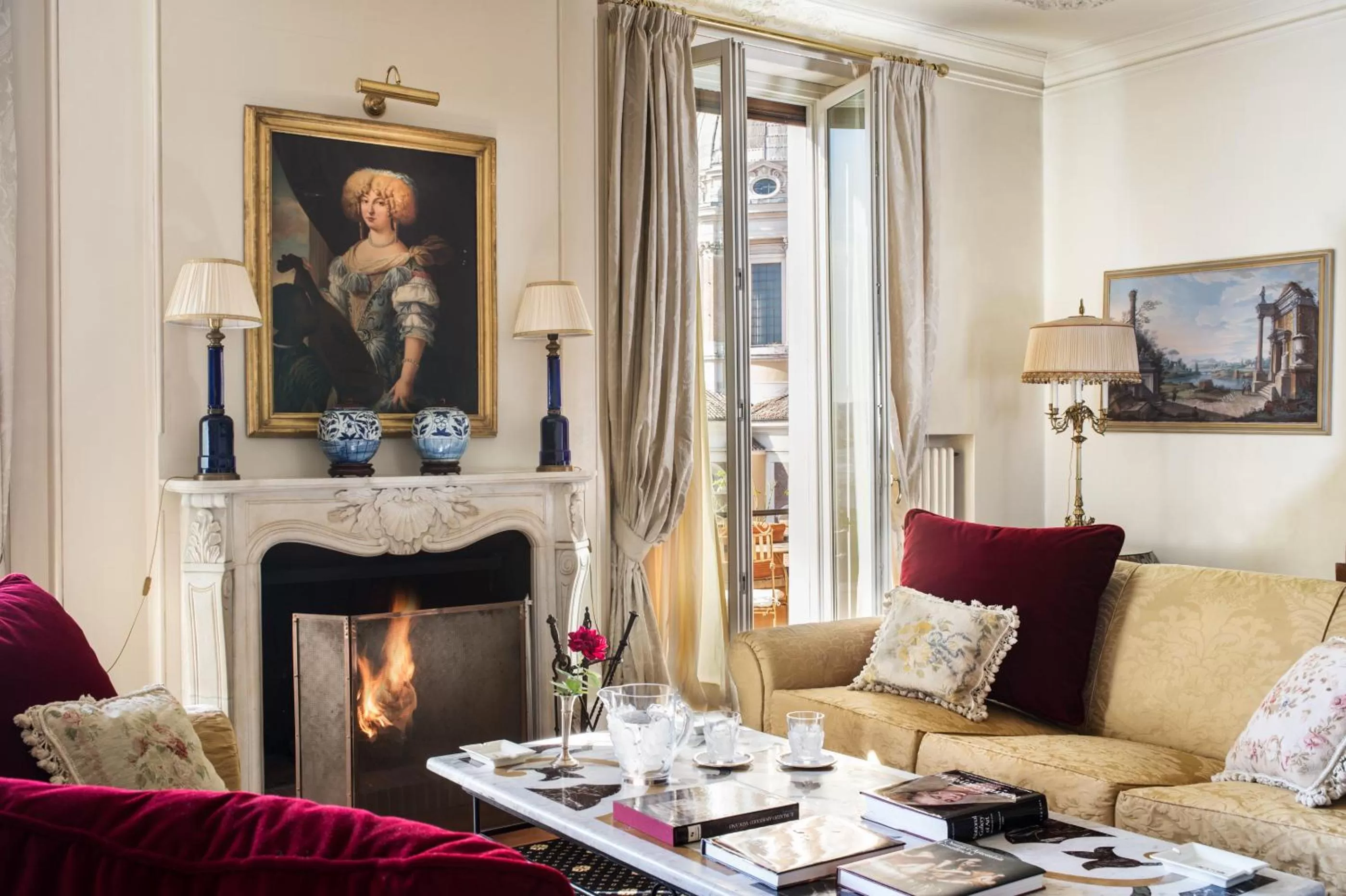 Living room in Grand Hotel Plaza