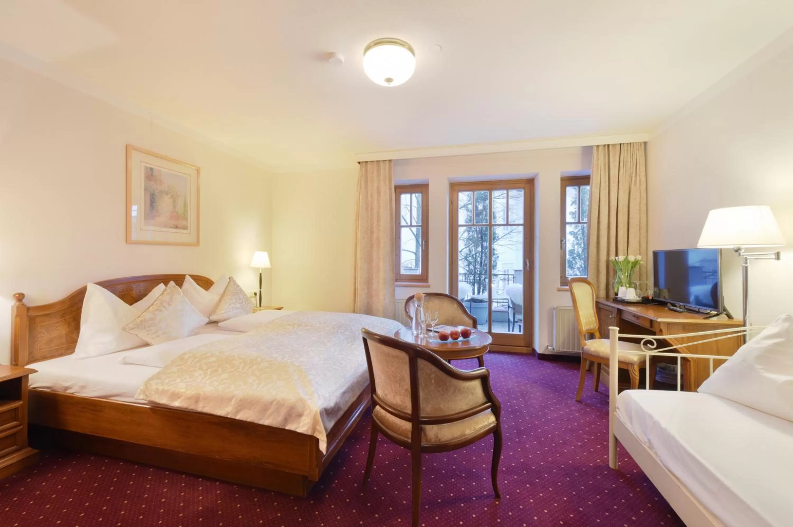 Photo of the whole room, Bed in Cella Central Historic Boutique Hotel