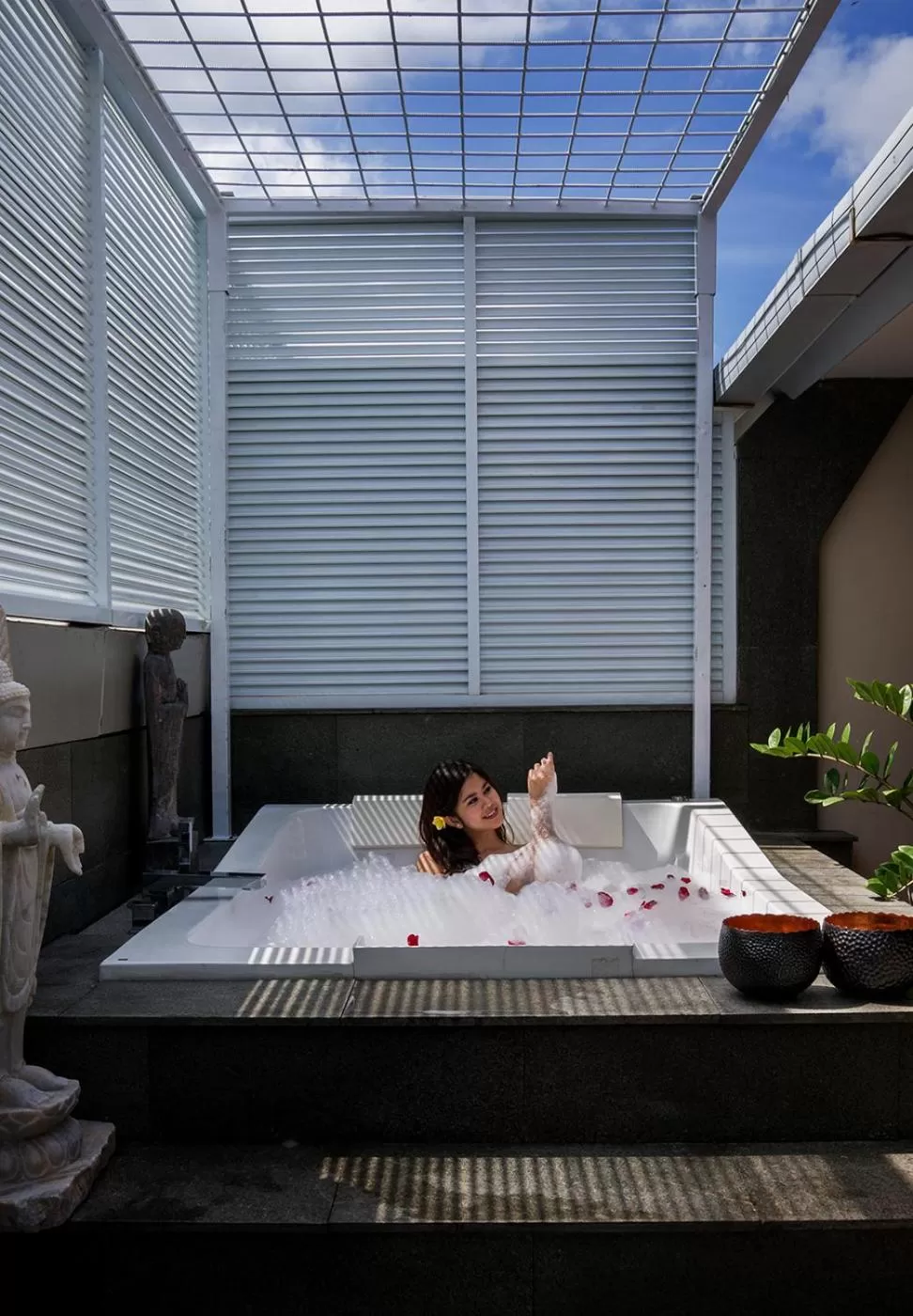 Hot Tub, Bed in The Kuta Beach Heritage Hotel - Managed by Accor