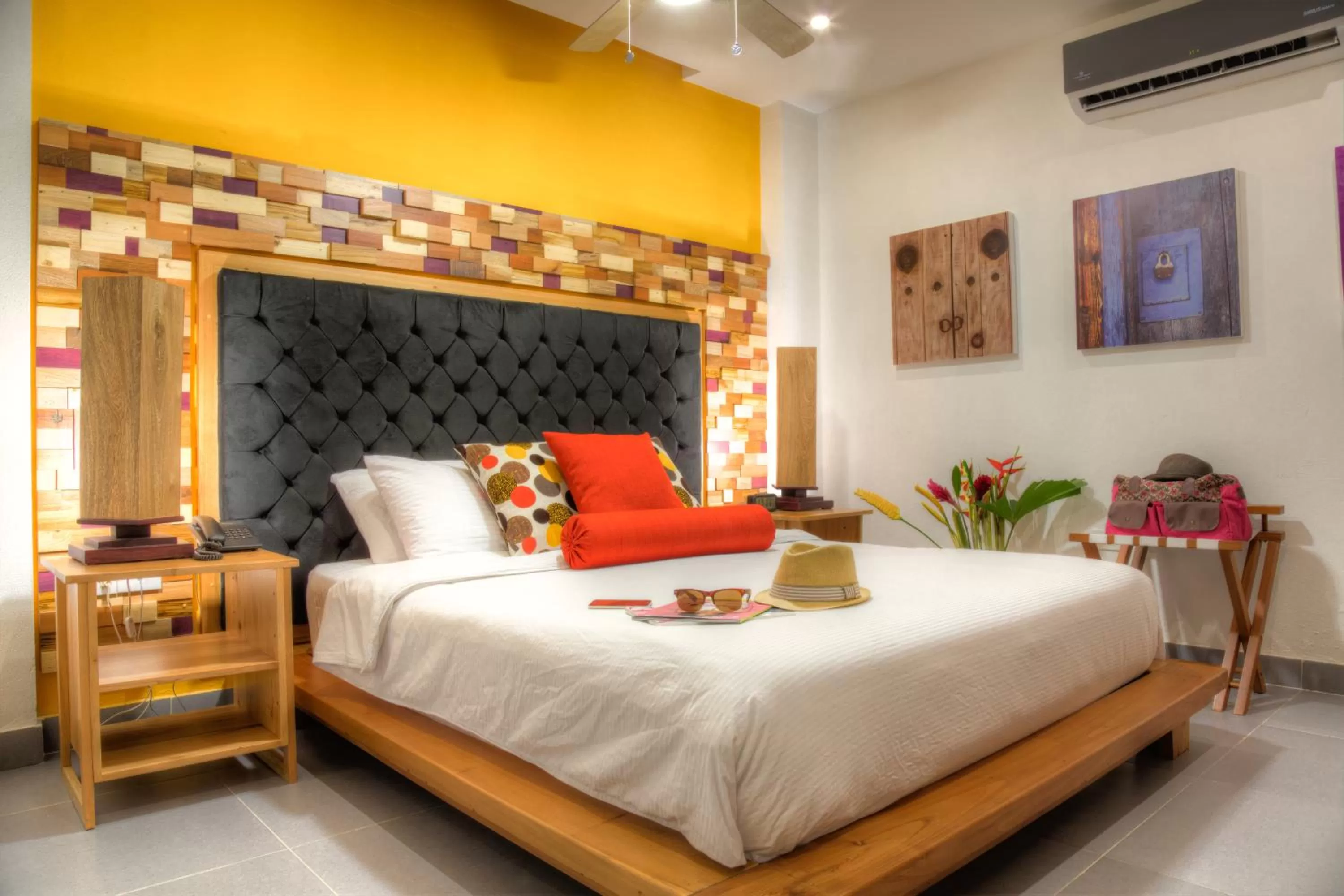 Photo of the whole room, Bed in Casa de Leda, a Kali Hotel