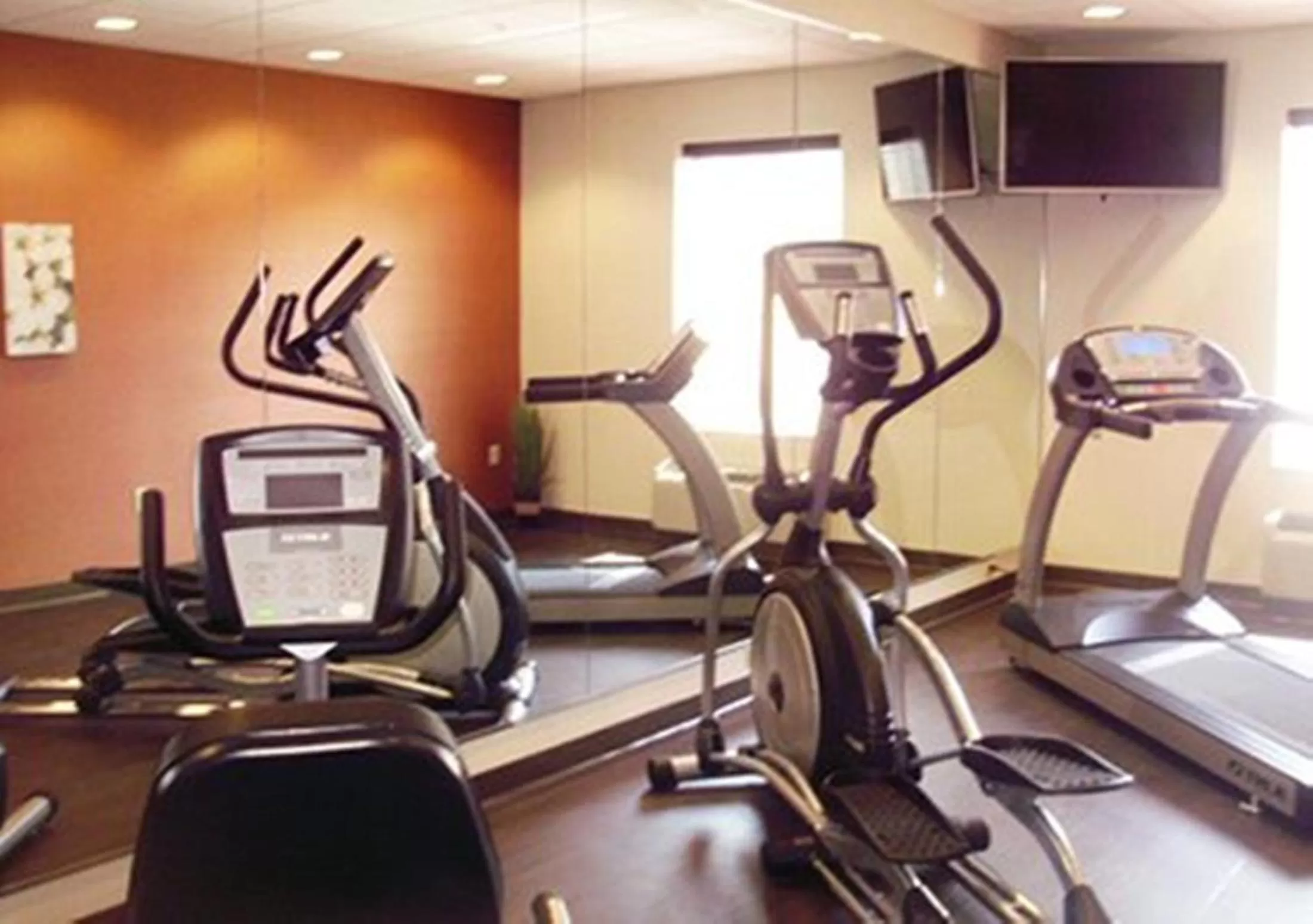Fitness centre/facilities in Comfort Inn & Suites Dothan East