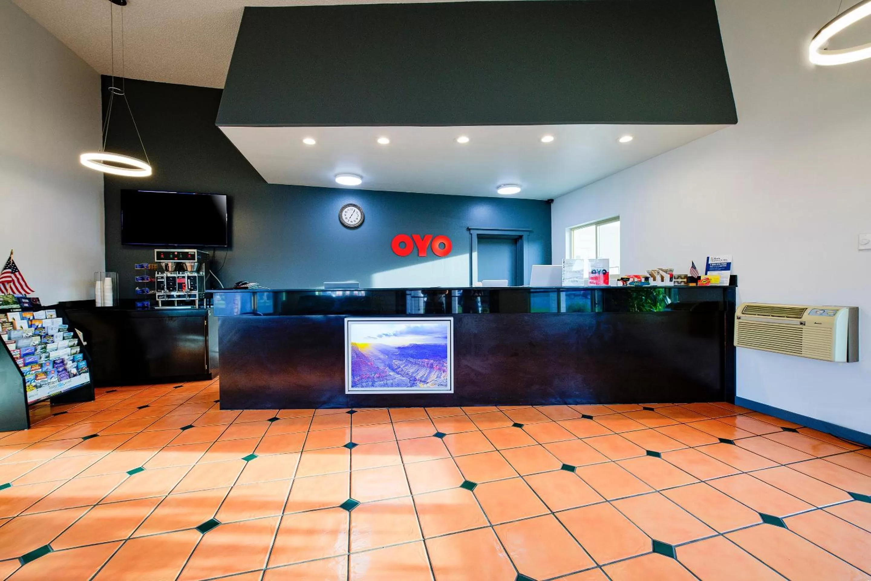 Lobby or reception in OYO Hotel Hermiston OR, Downtown
