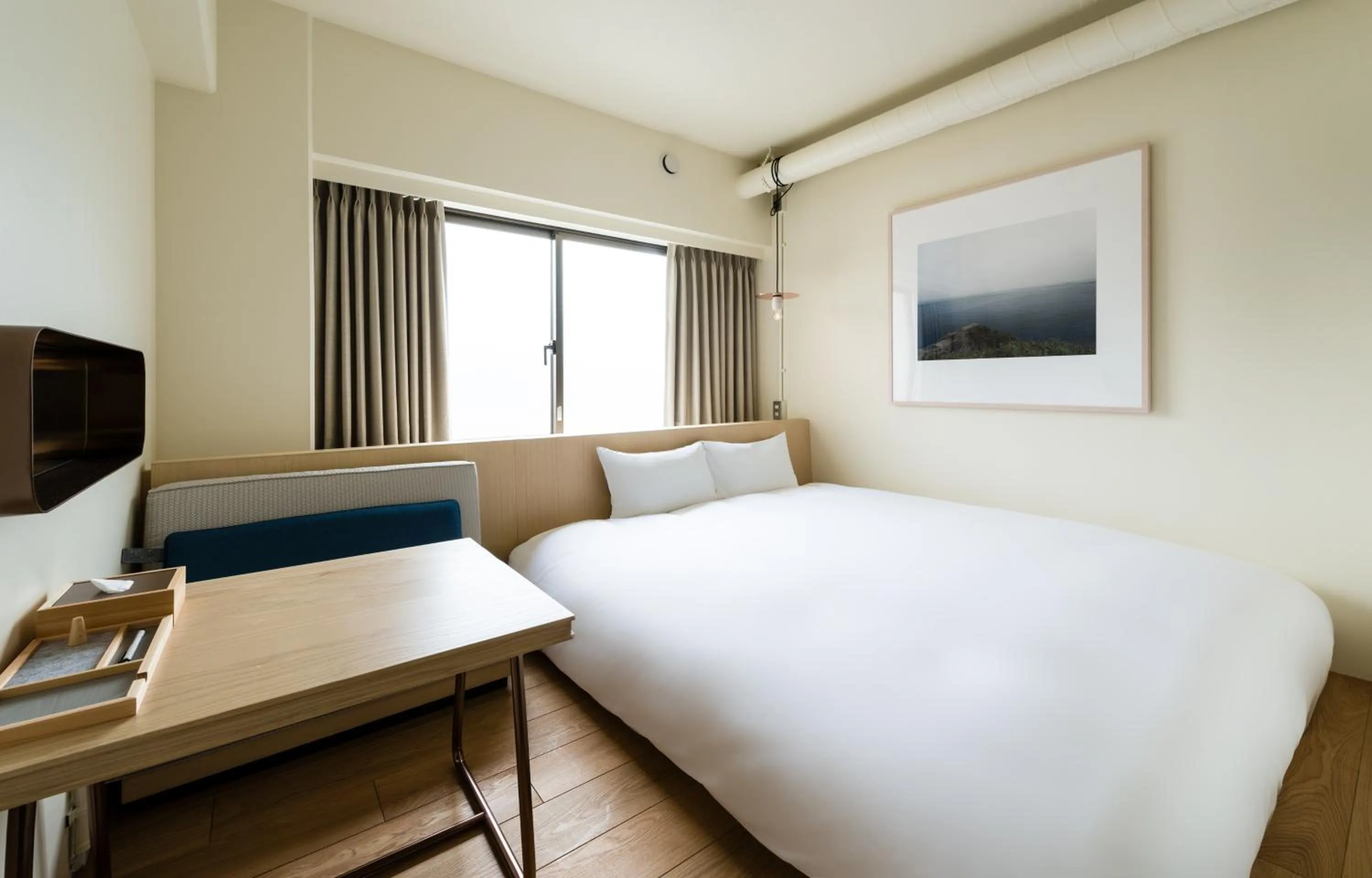 Photo of the whole room, Bed in Hotel Anteroom Kyoto