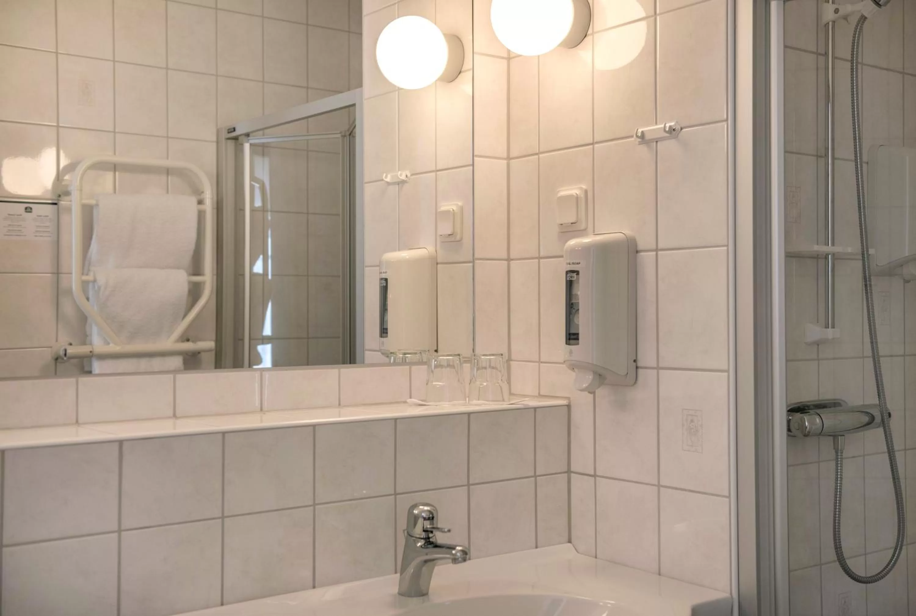 Bathroom in Best Western Solhem Hotel