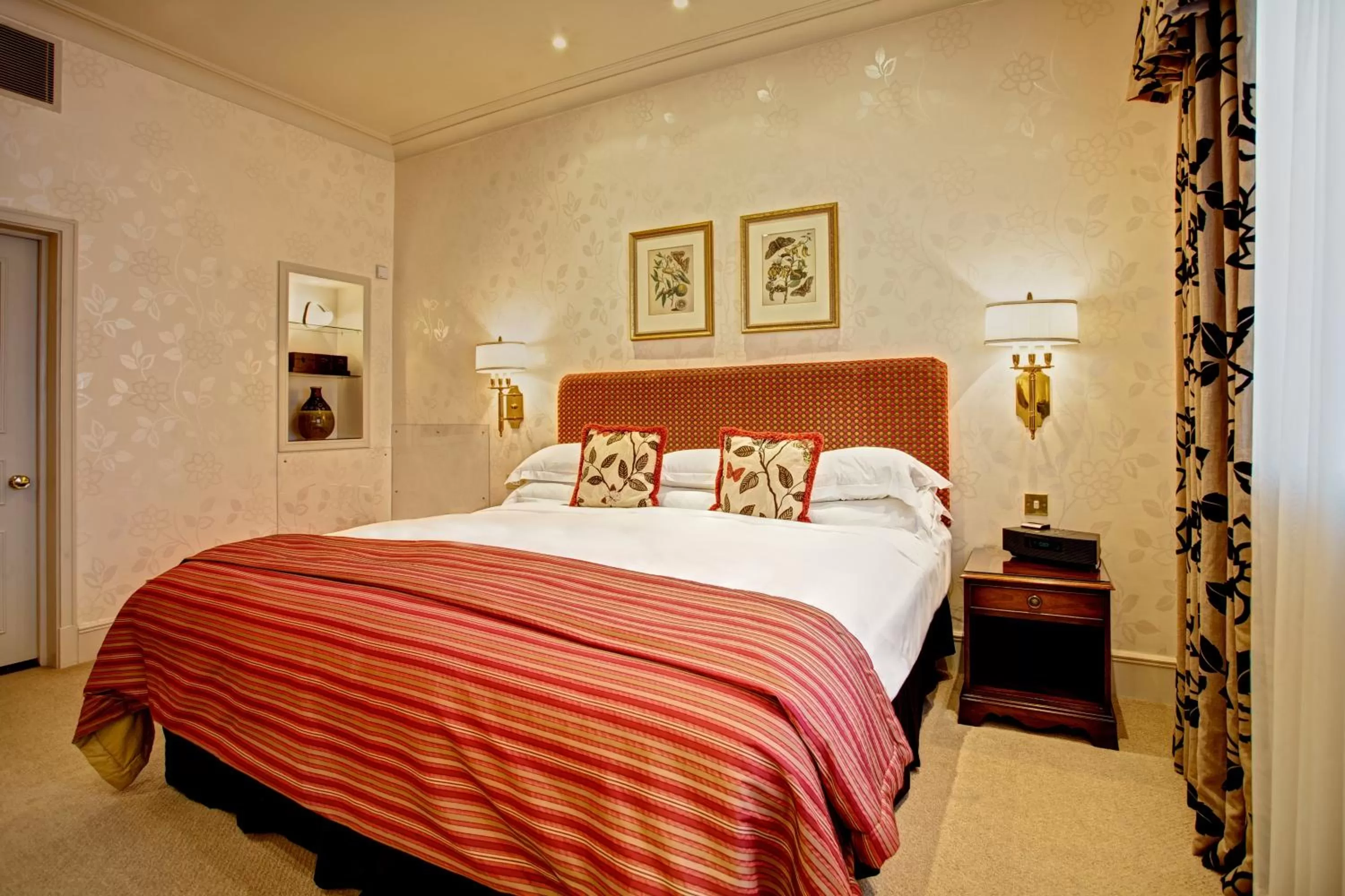 Superior King Room in The Chester Grosvenor