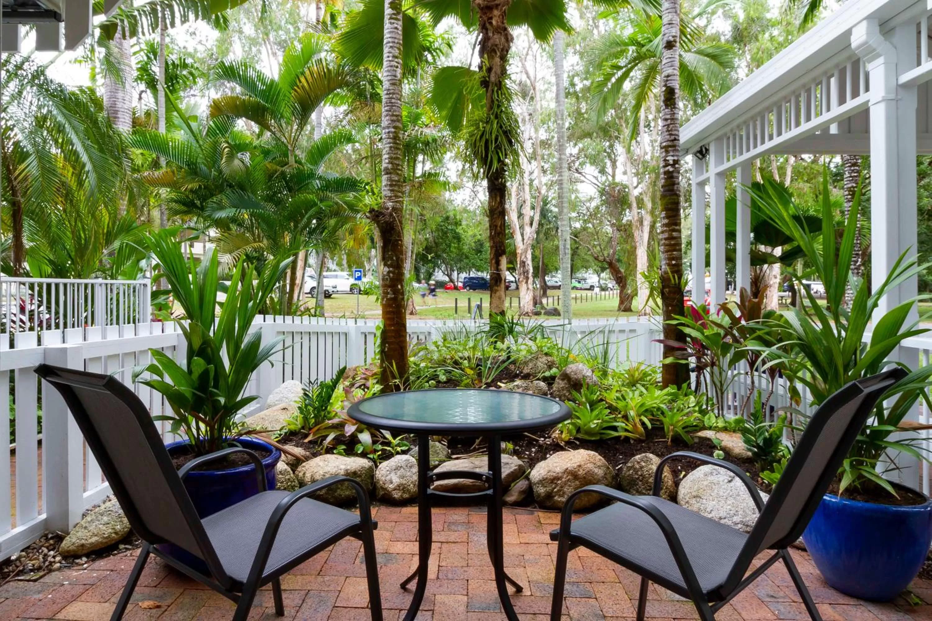 The White House Port Douglas